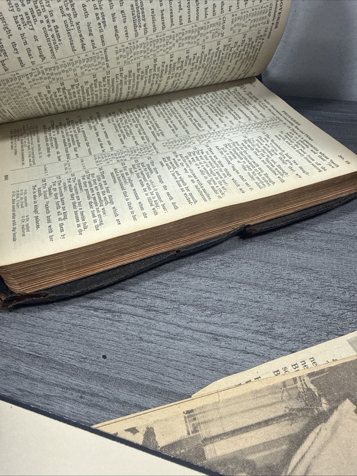 Bibles Mixed Lot VTG Antiques Old Worn 1929 RSV ASV References Gold Edge