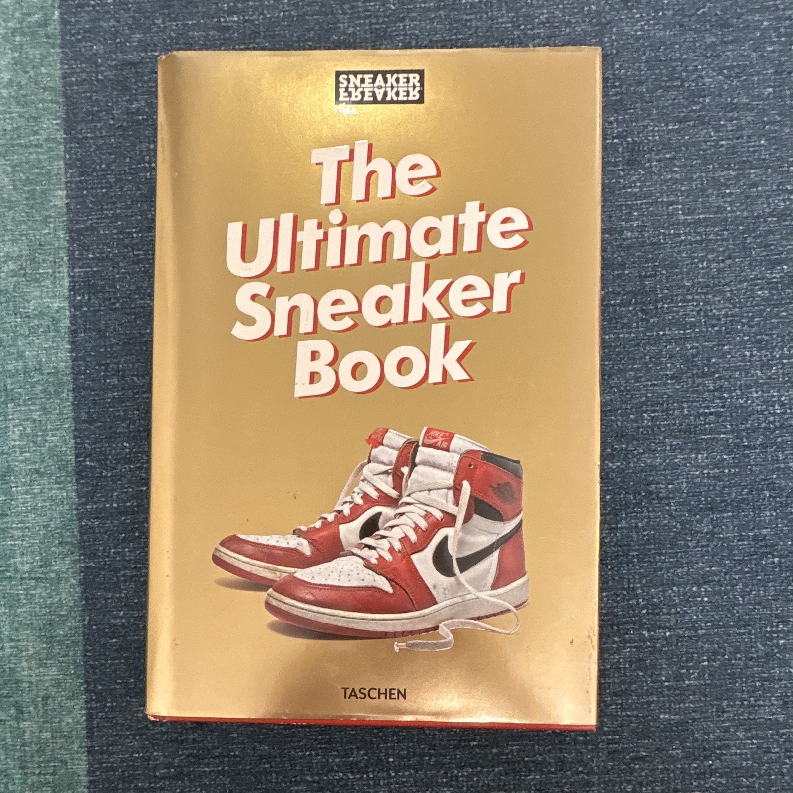 TASCHEN The Ultimate Sneaker Book Hardcover Illustrated Simon “Woody” Wood