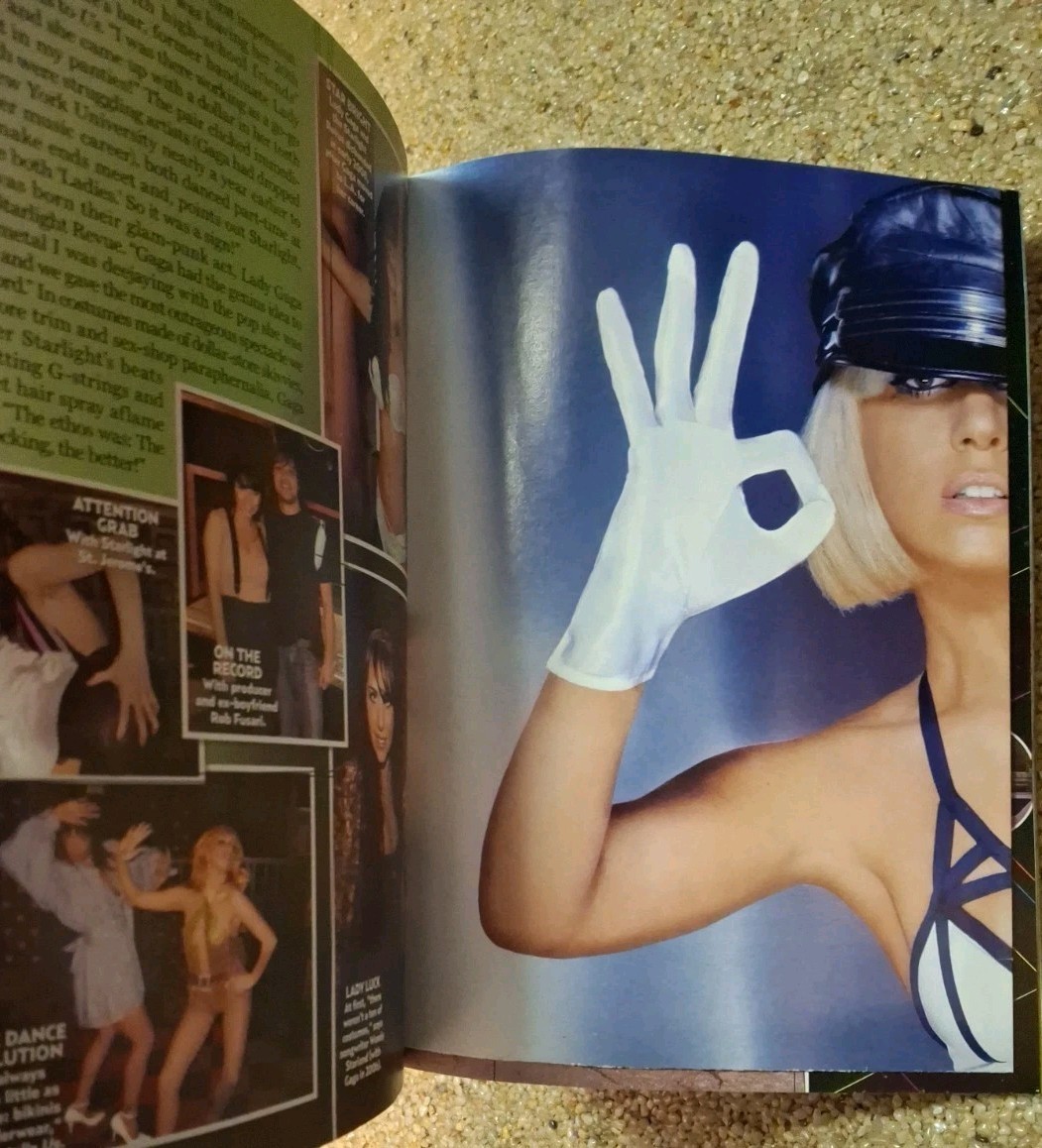 US Magazine – Lady Gaga 5 Huge Posters Inside – Pop Idol Superstar Photos 2011