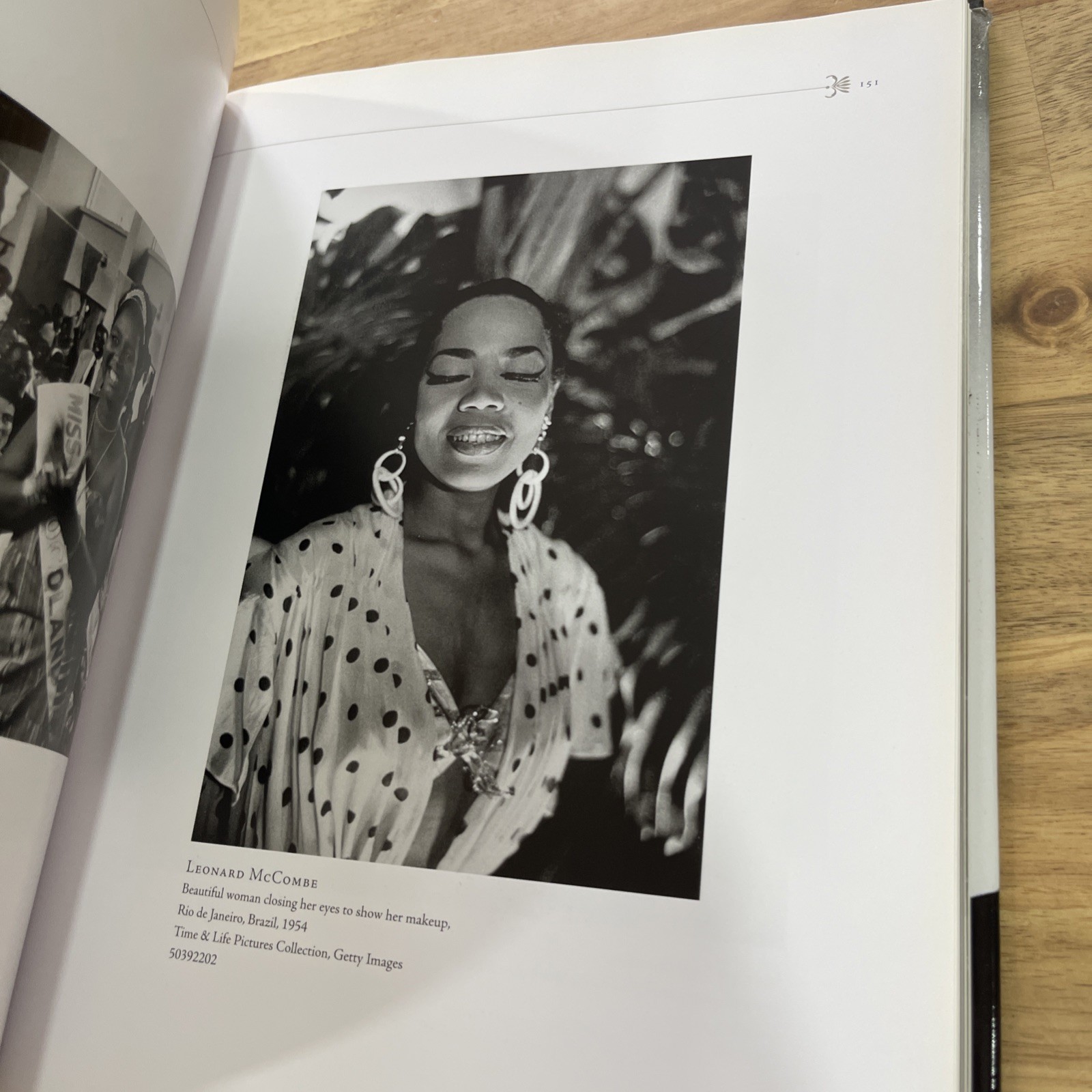Posing Beauty Deborah Willis African American Photography Book Art Culture