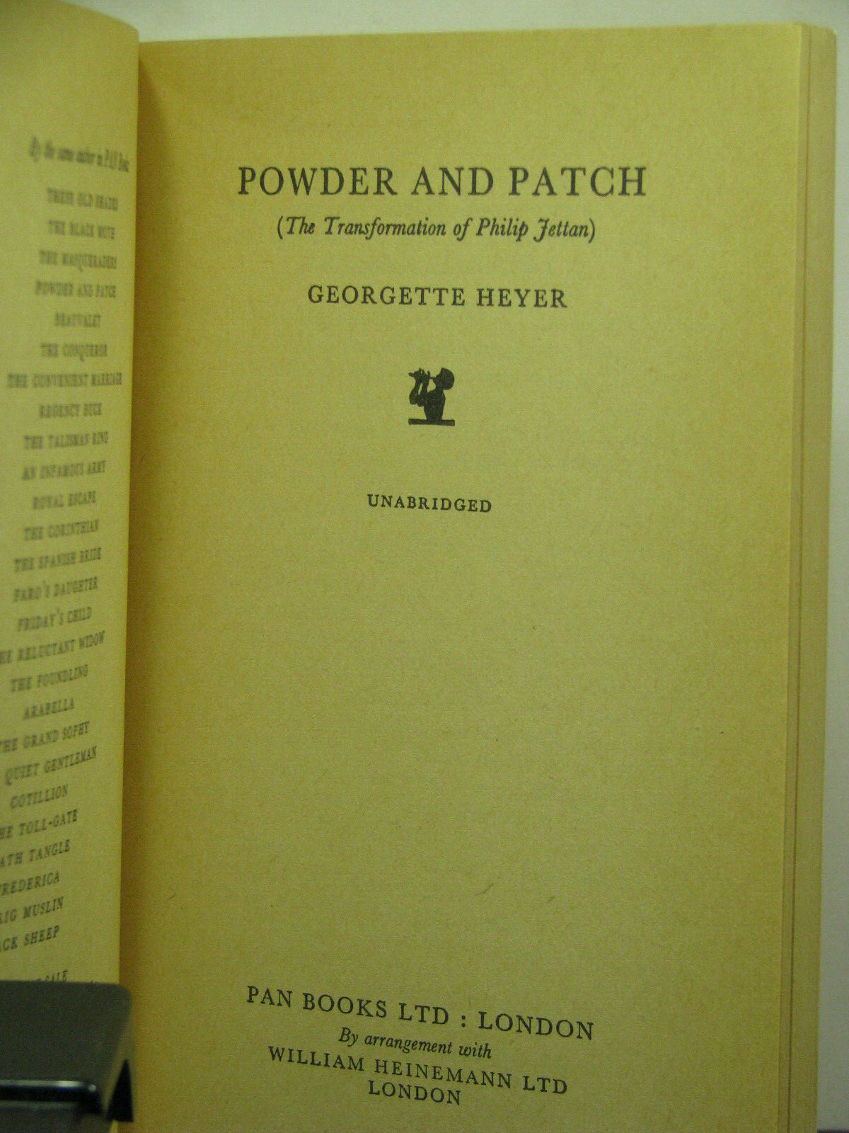 Powder and Patch by Georgette Heyer (1968,UK PB) 18th cent England/Paris romance