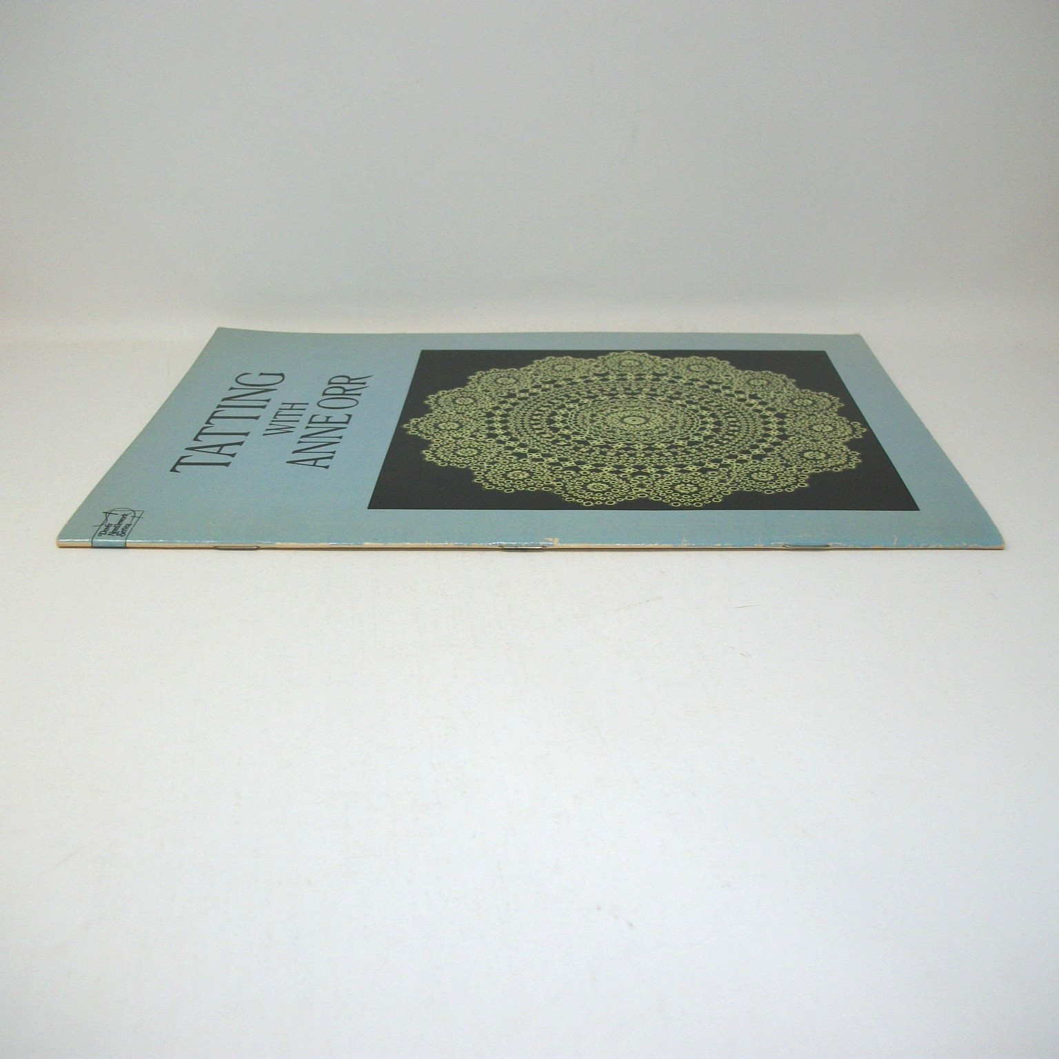 Tatting with Anne Orr Book Dover Needleworks Series Lace Edgings Medallions