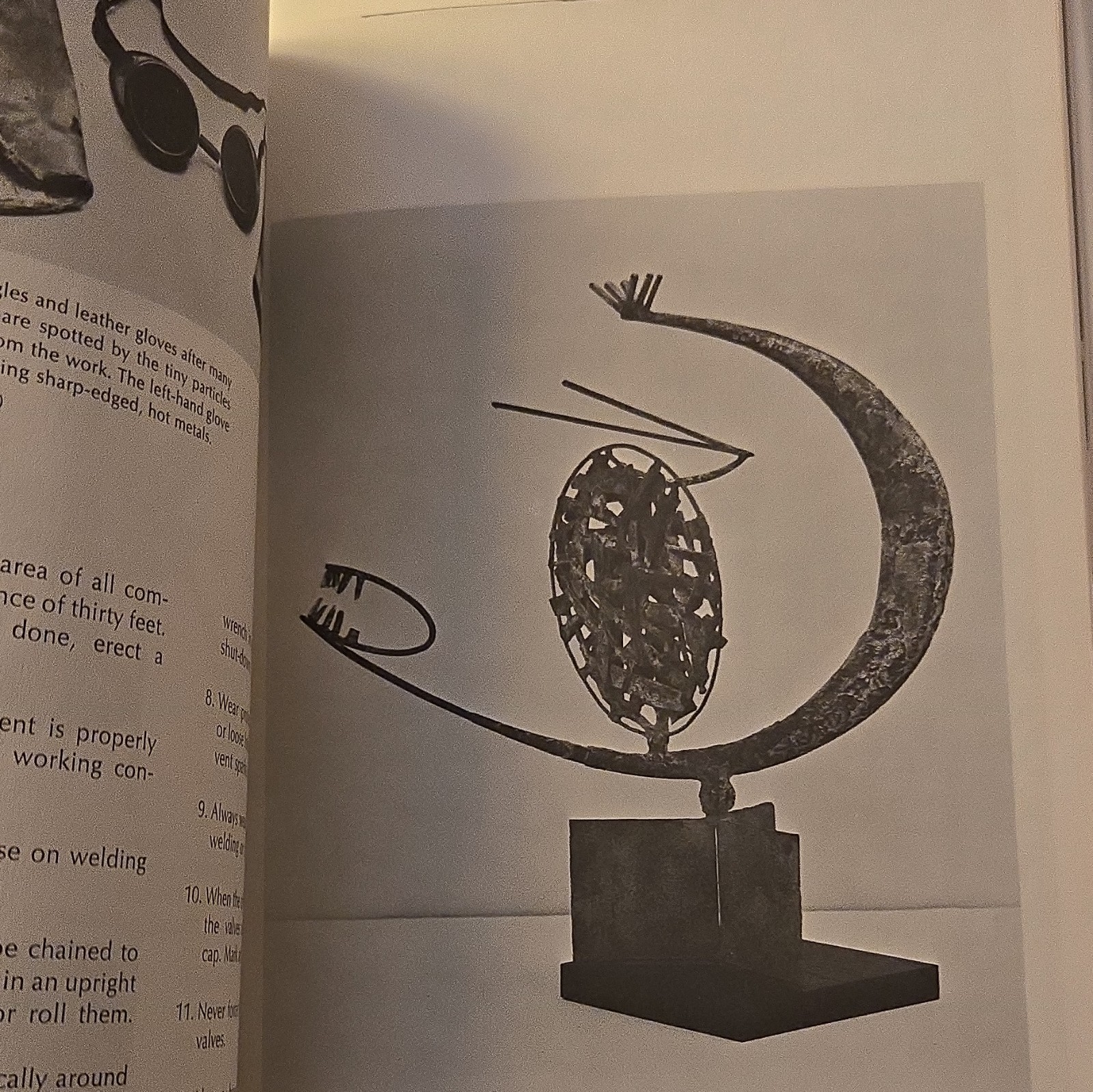 John Baldwin Contemporary Sculpture Techniques Welded Metal Fiberglass HC