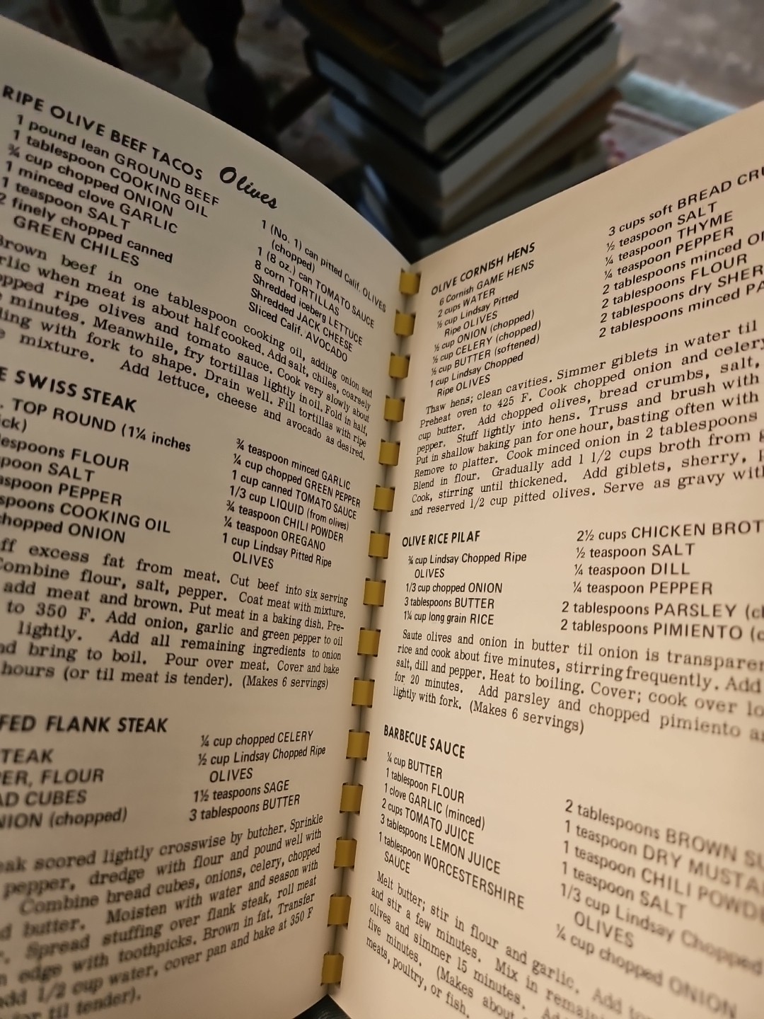 California Favorites Cook Book 400 Recipes Al Mildred Fischer 1979 Spiral VG A1