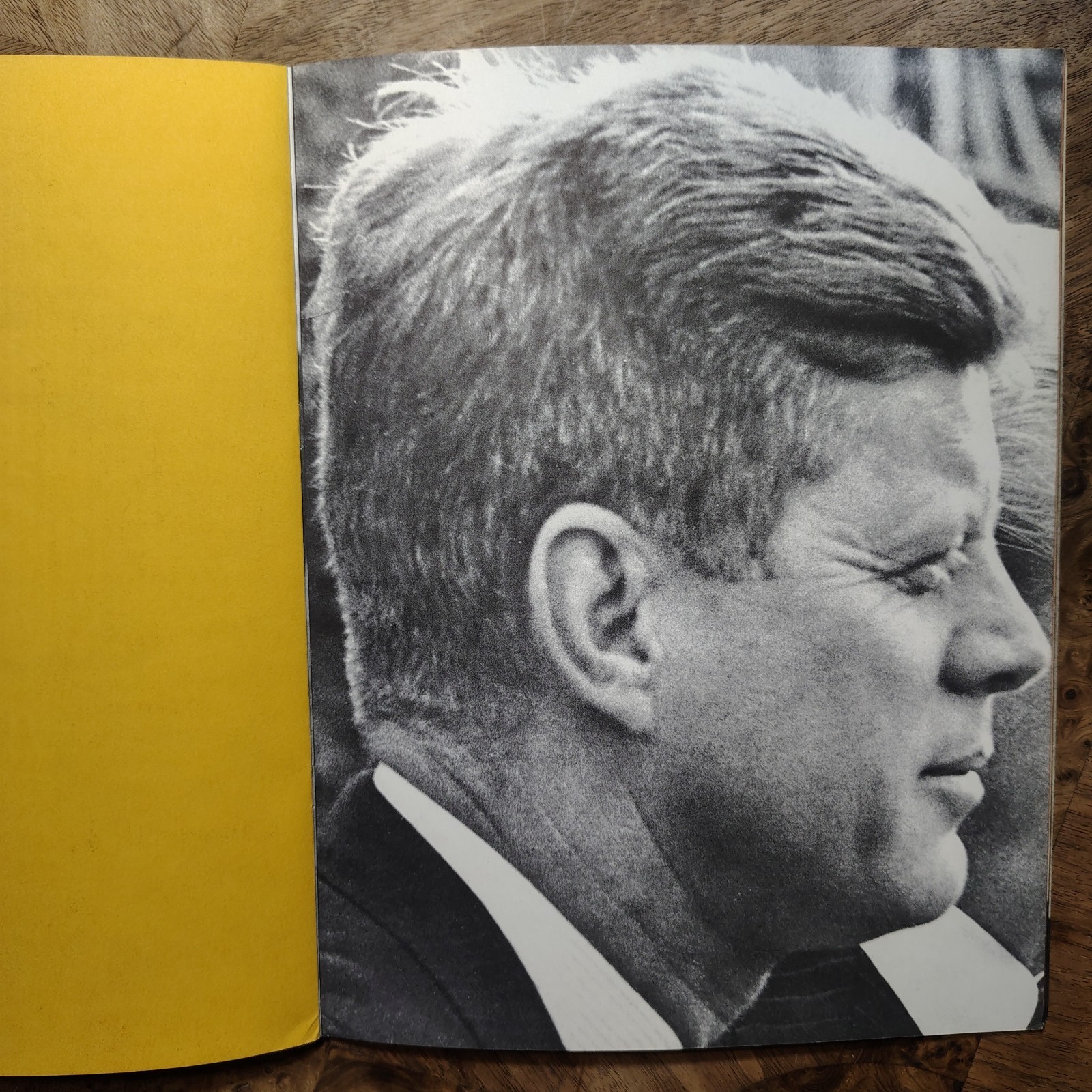 1960’s The Words Of John F Kennedy Max the Printer Robert Willis 24pg Brochure