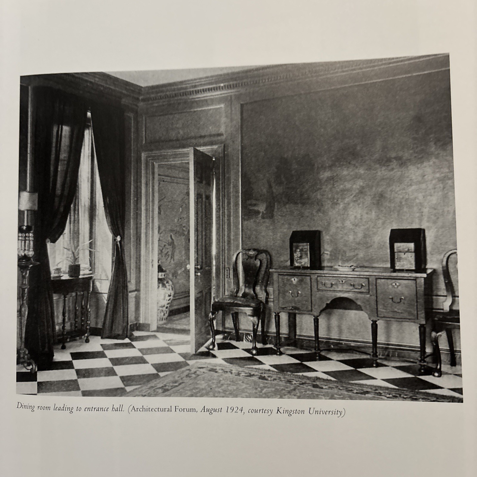 Elsie de Wolfe : The Birth of Modern Interior Decoration by Penny Sparke Hardc