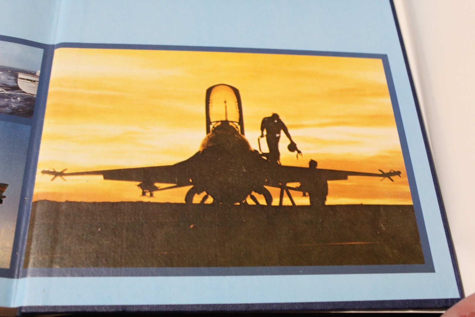 The US War Machine – Encyclopedia of American Military & Equipment Strategy 1978