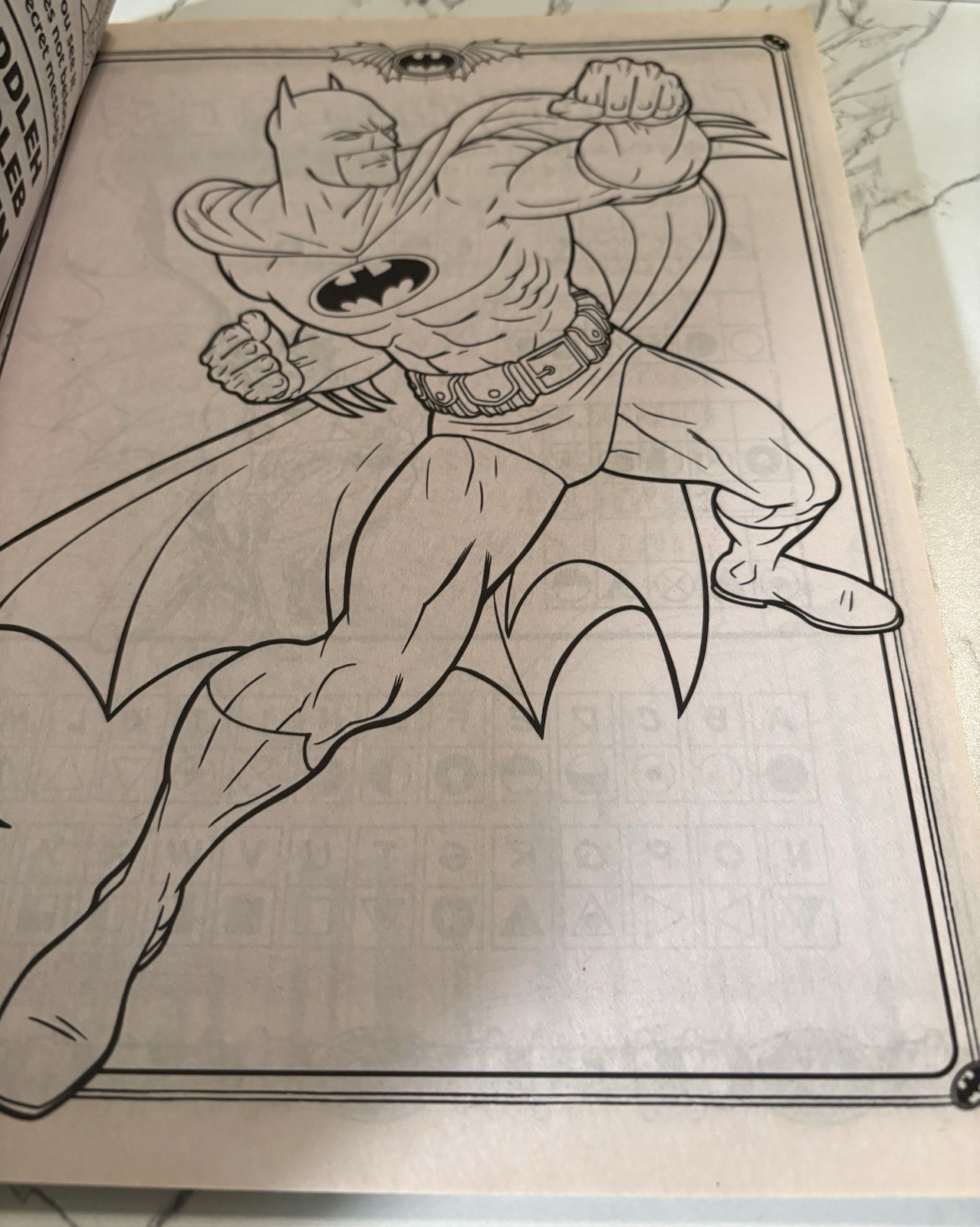 2011 DC Comics “Batman” Coloring & Activity Book Includes Stickers Bendon – New