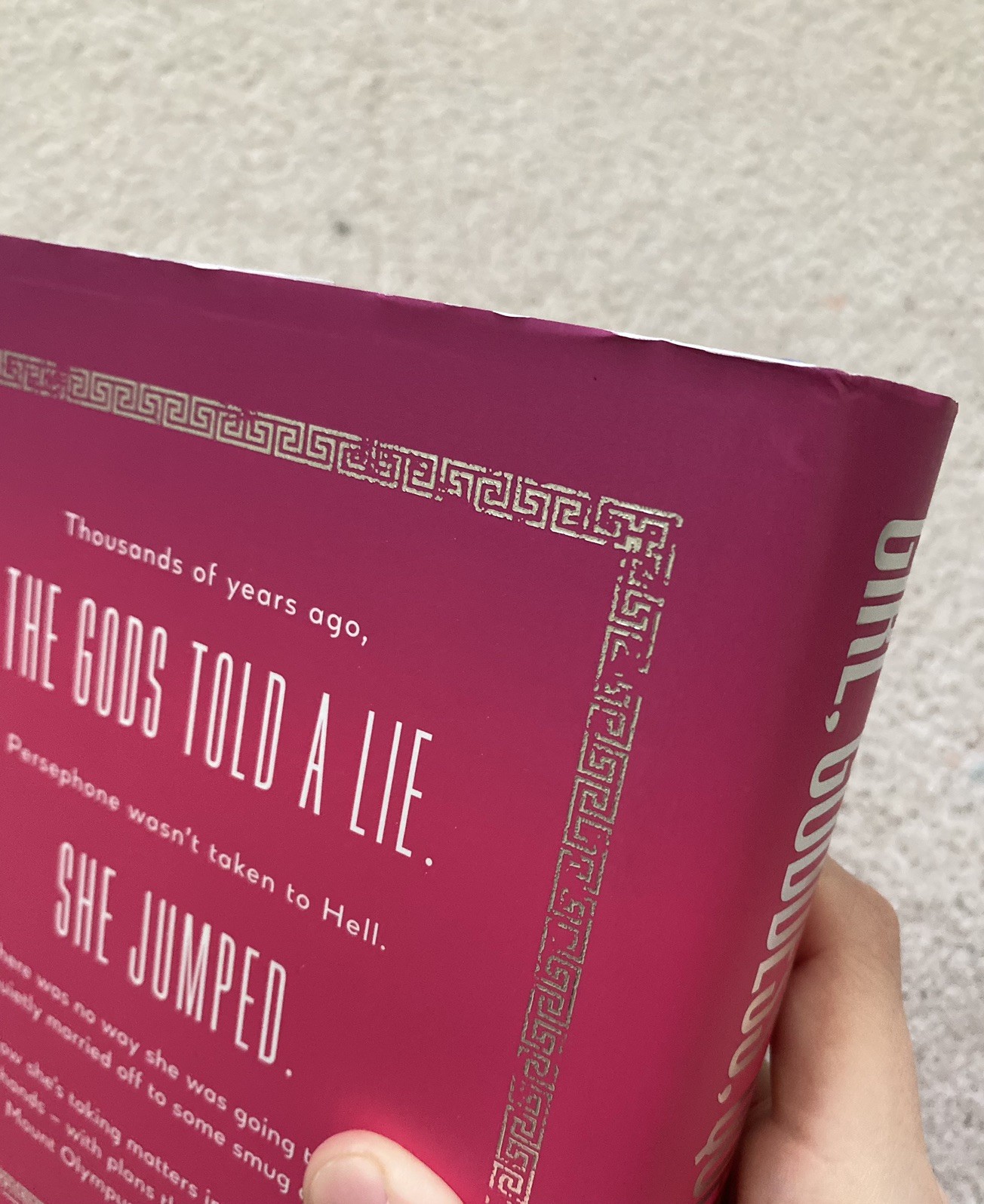 Bea Fitzgerald Girl, Goddess, Queen | Waterstones Exclusive Edition
