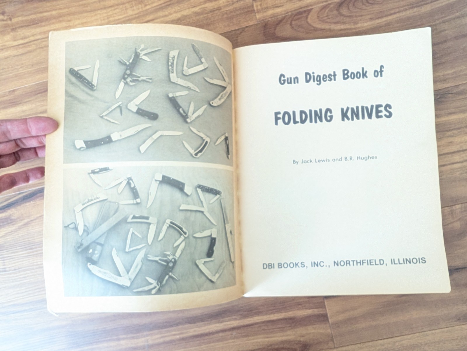 GUN DIGEST BOOK of FOLDING KNIVES JACK LEWIS & B.R. HUGHES