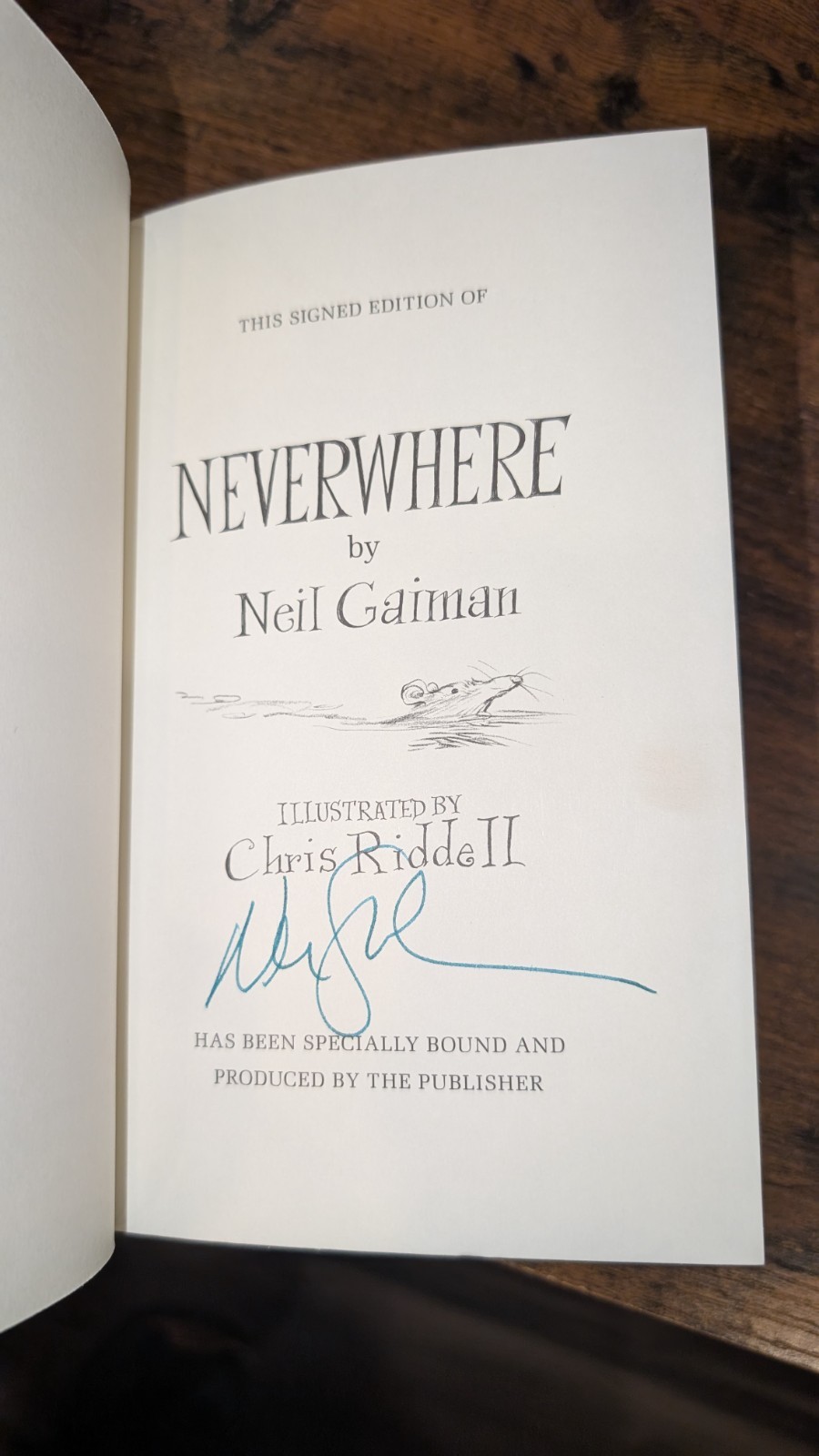 Neverwhere – Neil Gaiman, William Morrow, Hardcover SIGNED