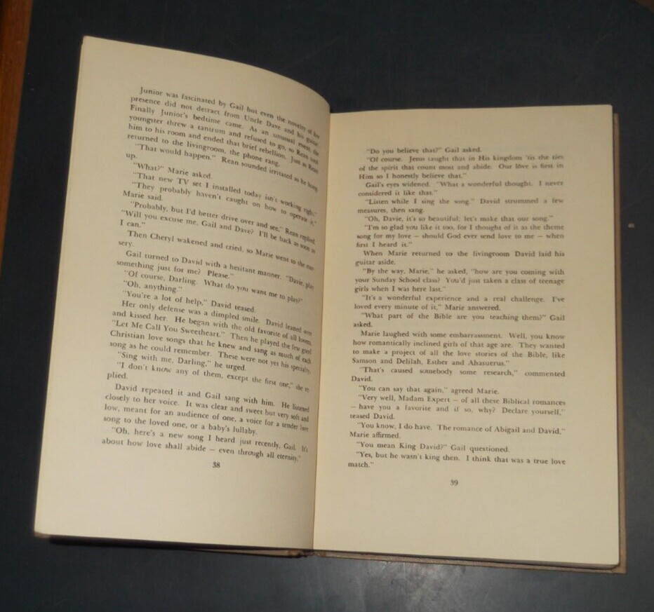 ‘NEATH TEXAS STARS by YETIVE H. DEAN WM. B. EERDMANS PUB CO 1955 HARDCOVER