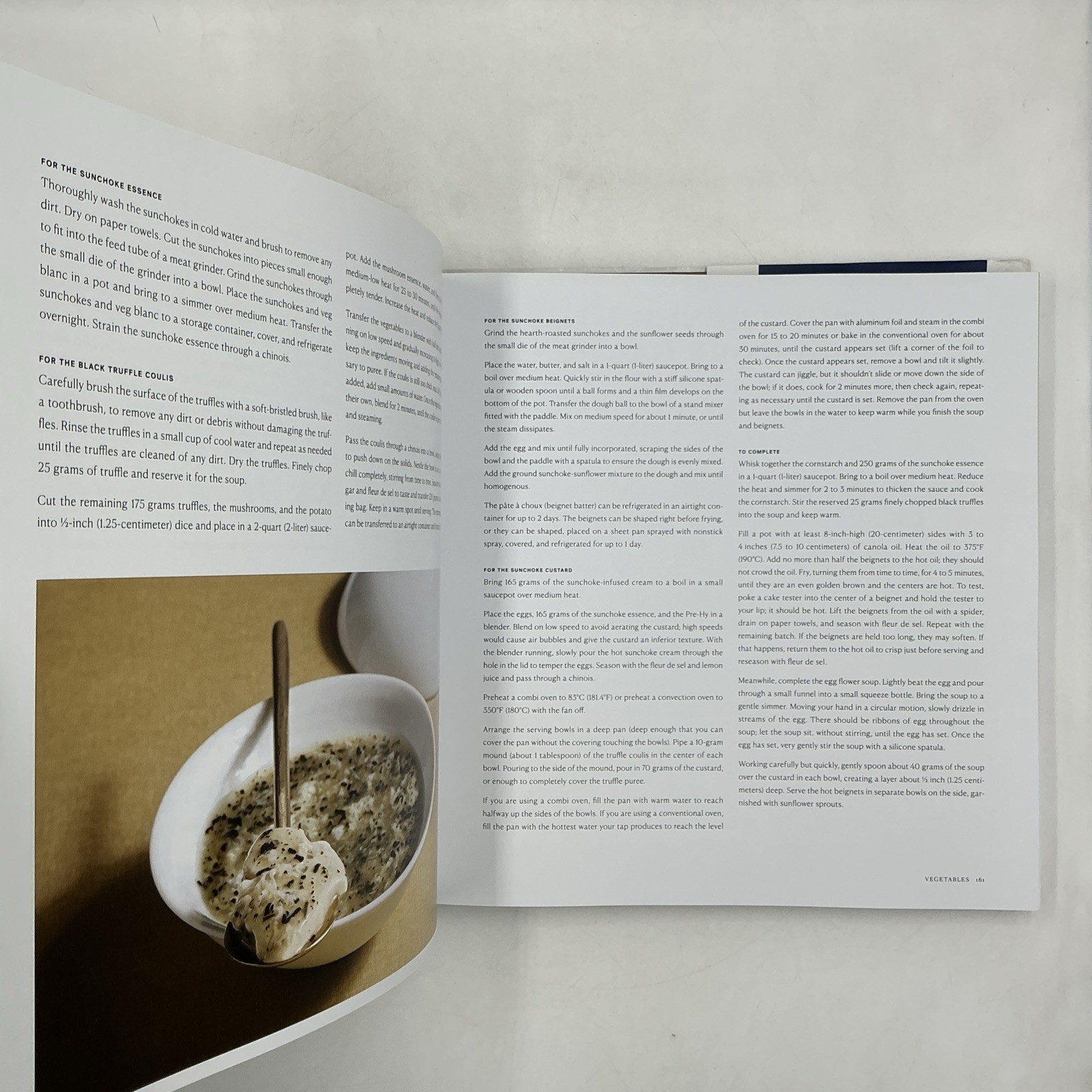 The French Laundry/Per Se Cookbook: The Art of Finesse – Hardcover – Very Good