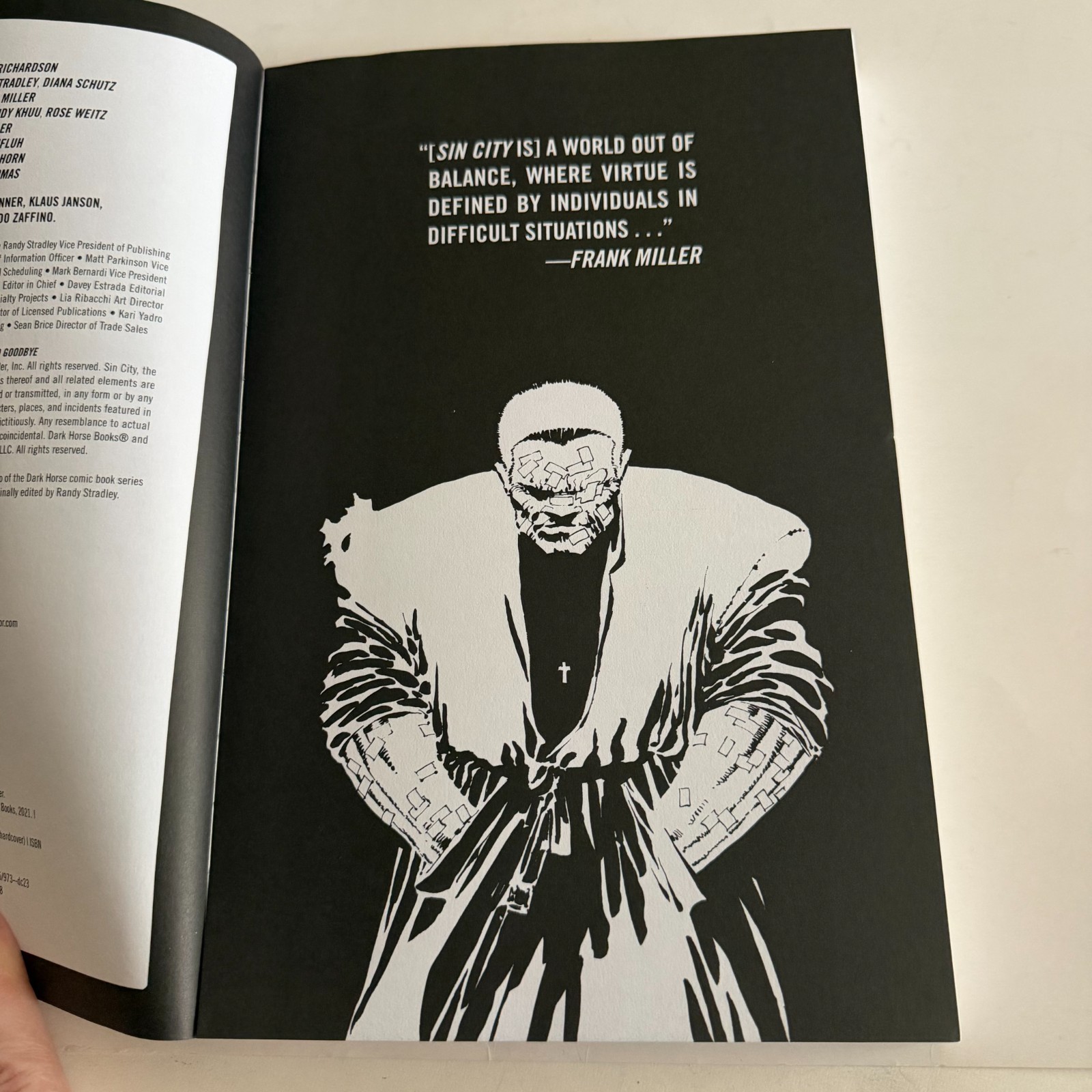 Frank Miller’s Sin City Volume 1: The Hard Goodbye PB 2021 Dark Horse Comics