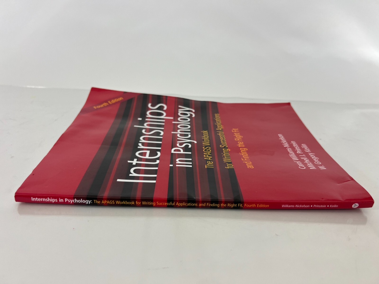 Internships in Psychology | Fourth Edition | LIGHT WATER DAMAGE