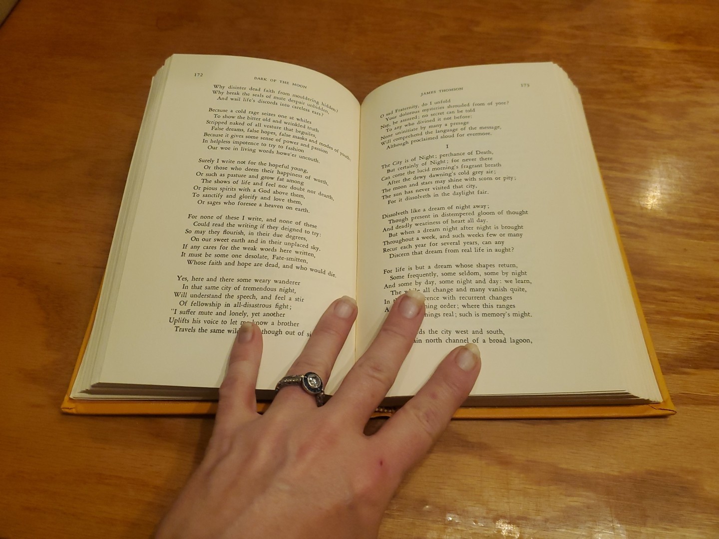 Dark of the Moon: Poems of Fantasy and the Macabre edited by A. Derleth 1969 HC