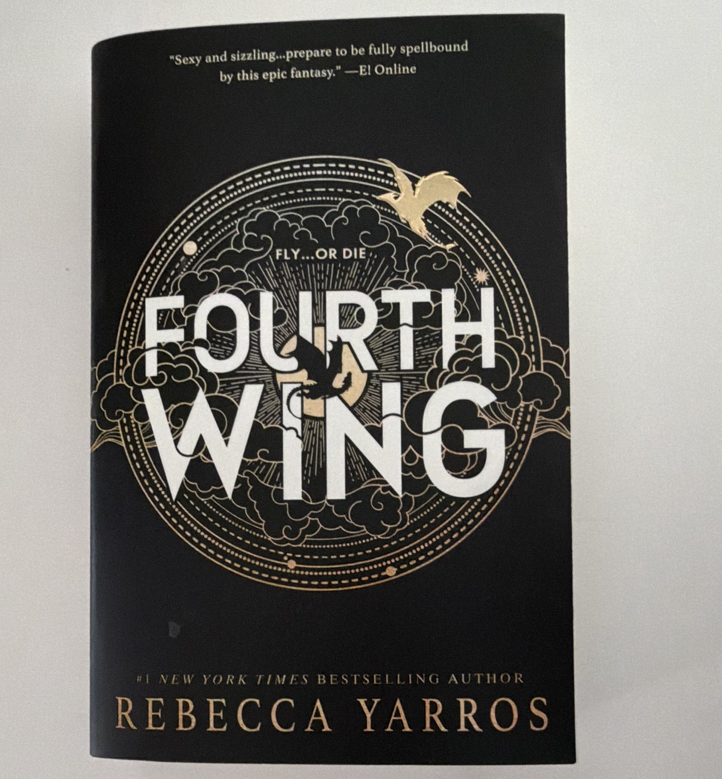 Rebecca Yarros Fourth Wing (2024) Trade Paperback The Empyrean Ser. Fantasy
