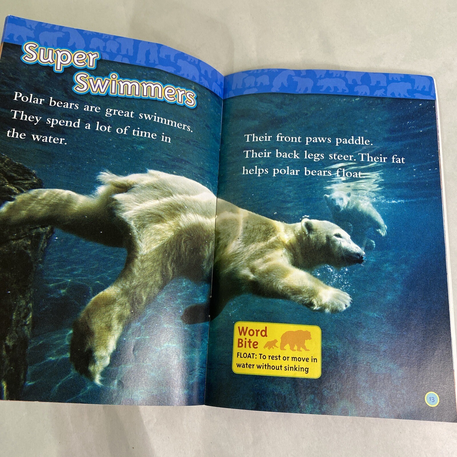 Lot of 3 Beginner Childrens Reading Books Level 1 Paperback Schoolastic Minions