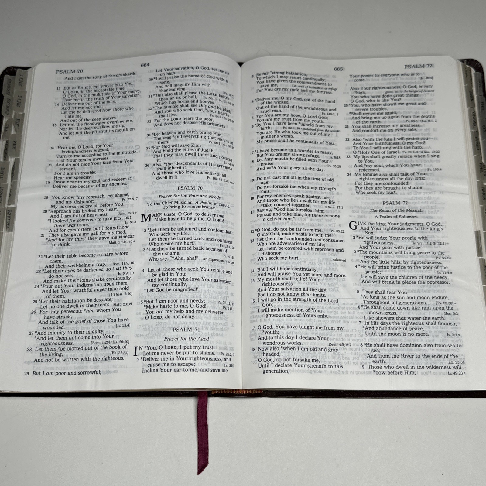The New Open Bible NKJV Large Print Nelson New King James Bonded Leather