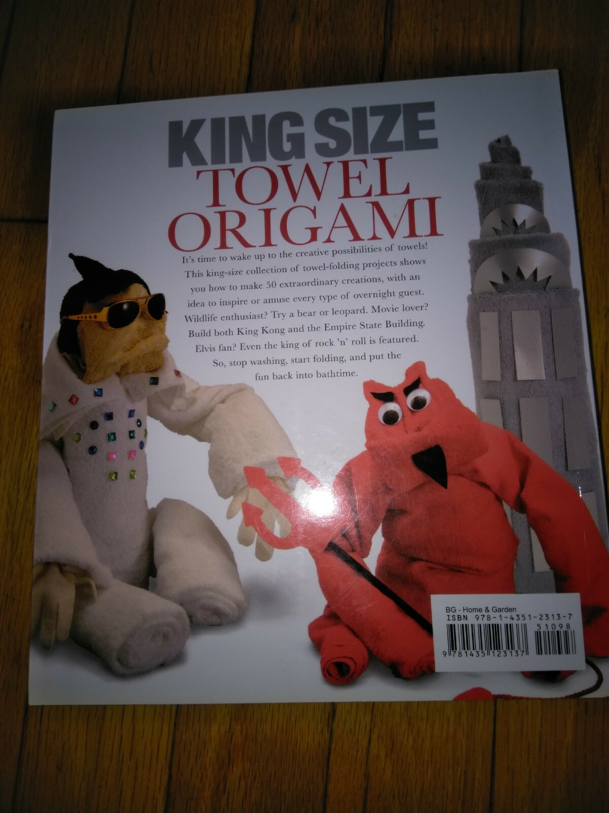 King Size Towel Origami By Alison Jenkins