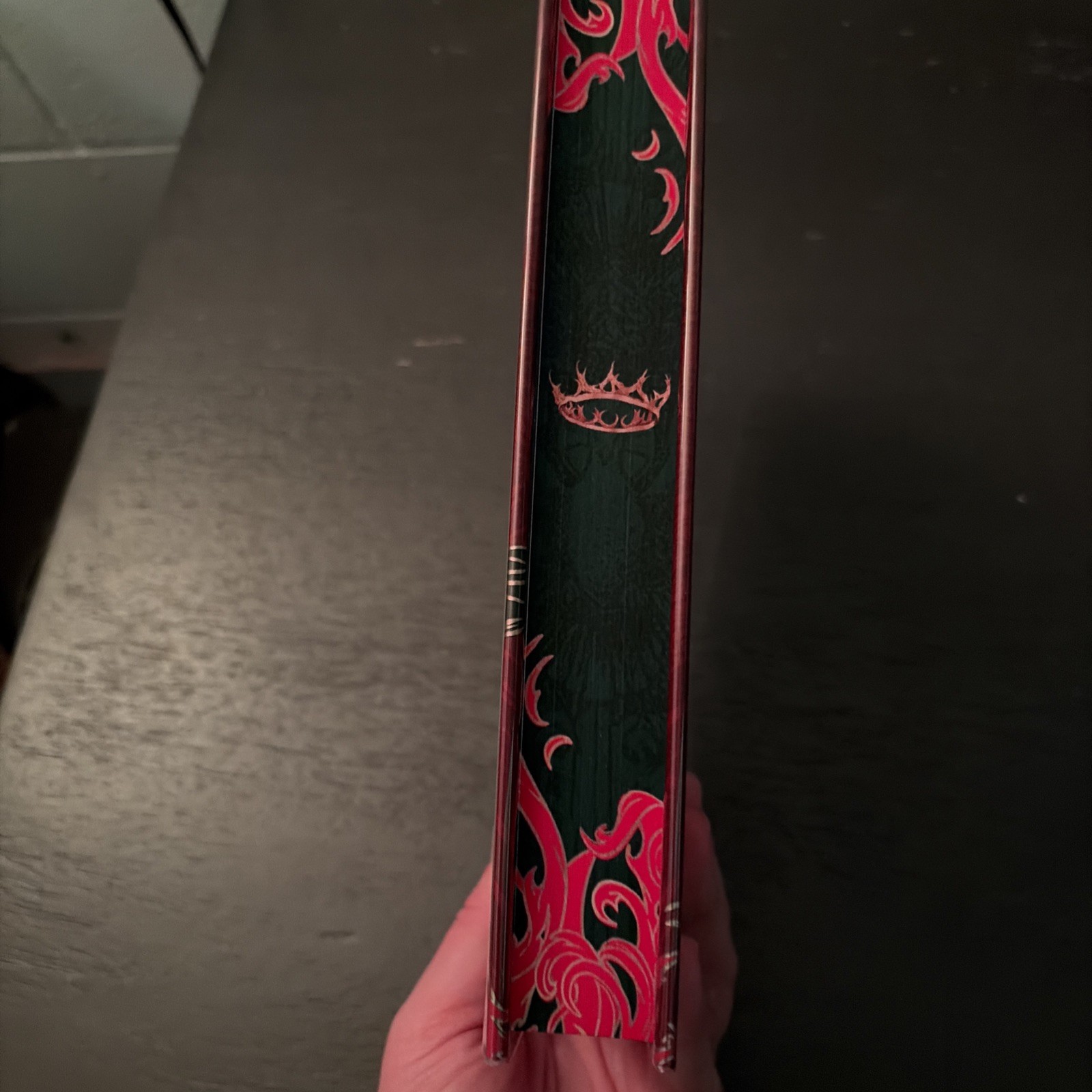 Six Wild Crowns – Race, Holly 2025 SIGNED LIMITED ED. Goldsboro/Orbit Fantasy HC