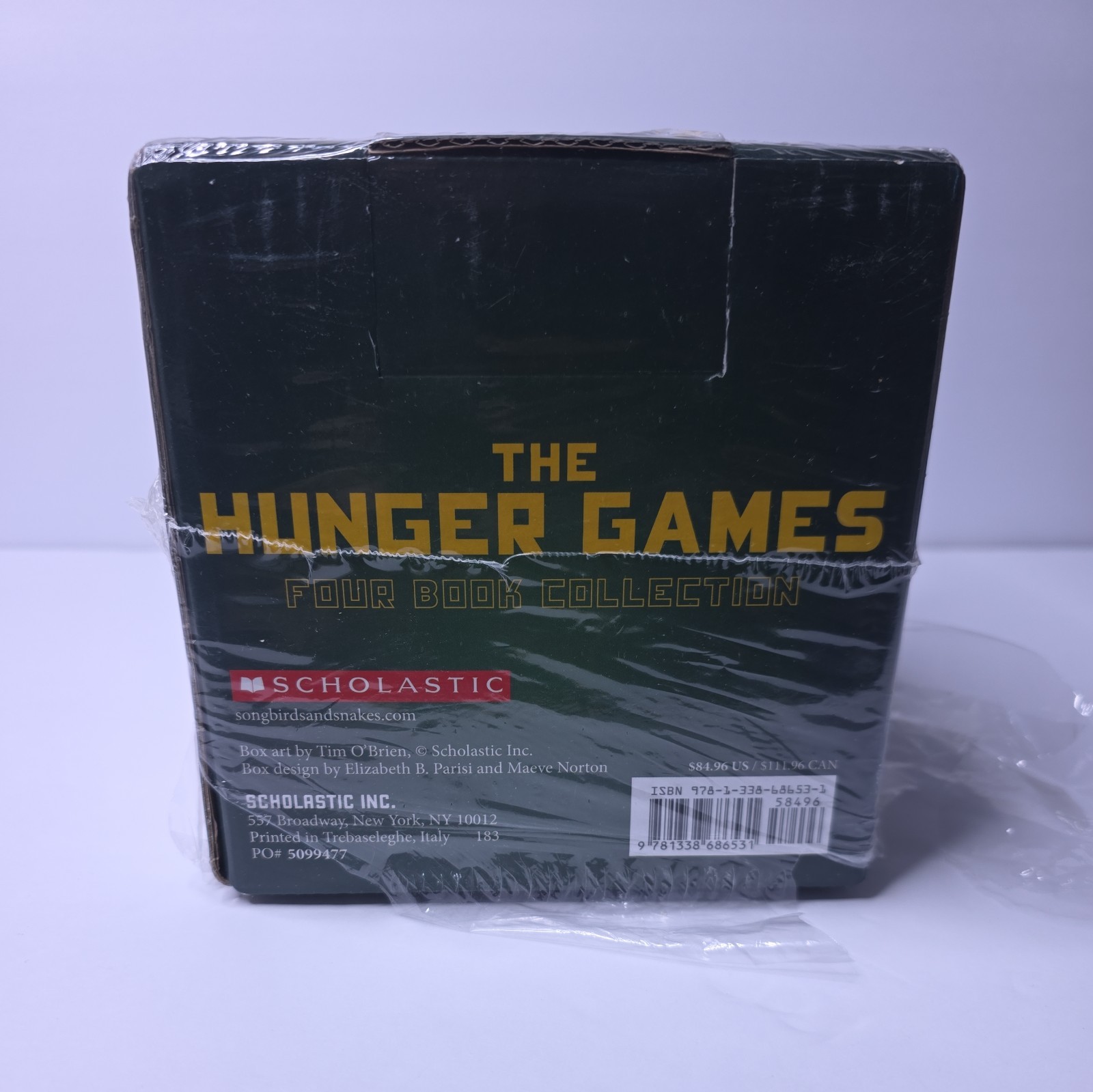 Hunger Games by Suzanne Collins 4 Book Hardcover Box Set