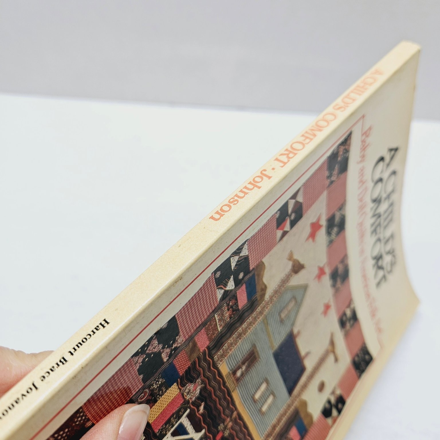 A Child’s Comfort Bruce Johnson 1977 First Ed Baby Doll Quilts American Folk Art