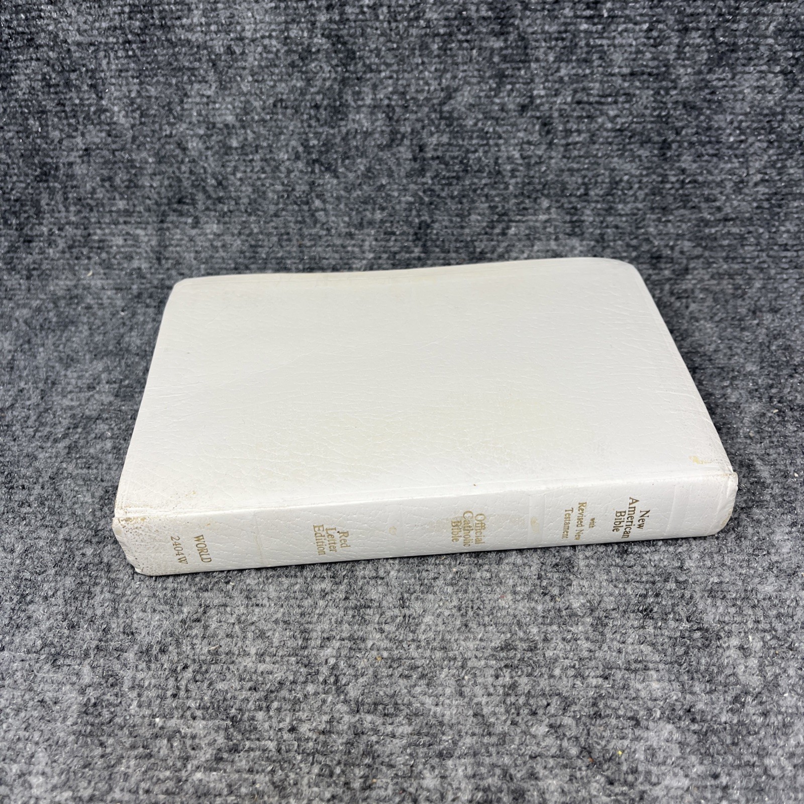 New American Bible Official Catholic Red Letter Ed World Press 2404W