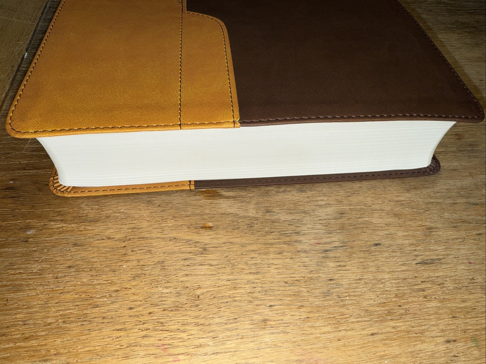 NIV Bible, Brown Duo-Tone Leather-Soft Cover, Zonderman – EXCELLENT