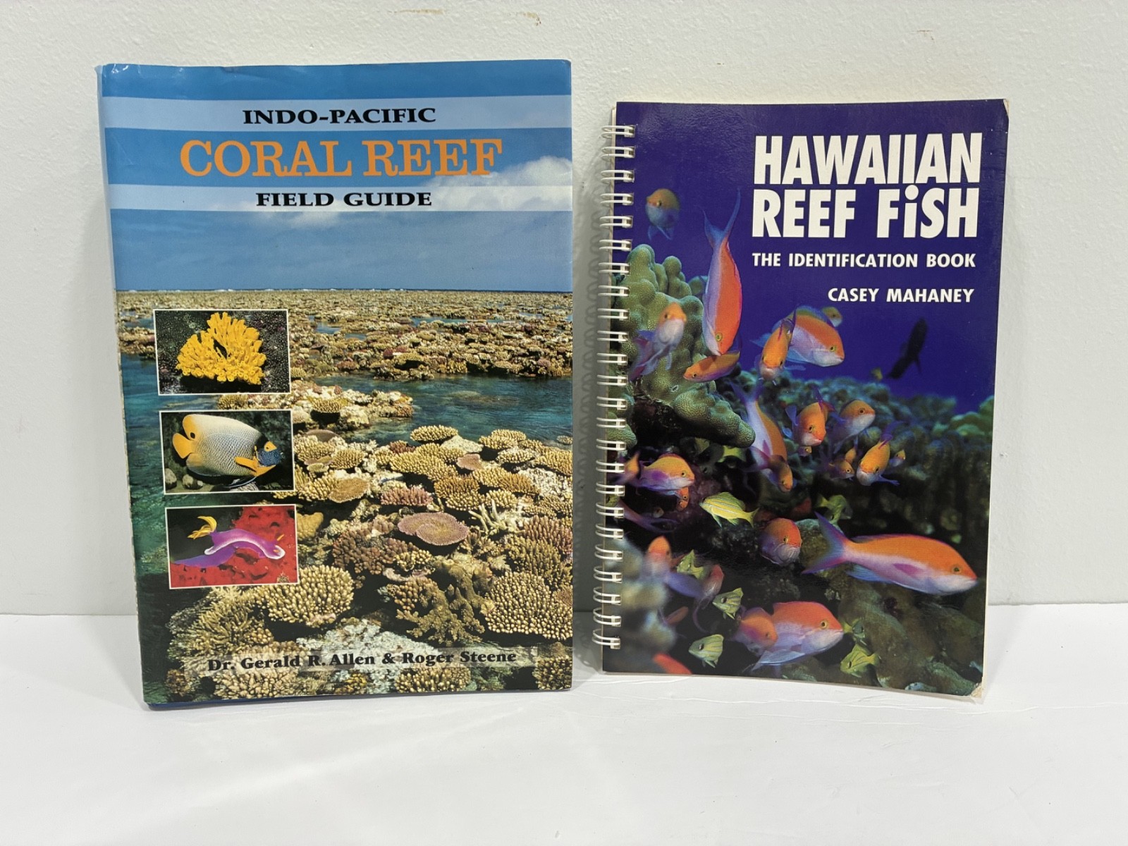 Coral Reef & Fishes 2 Books Field Guide and Identification