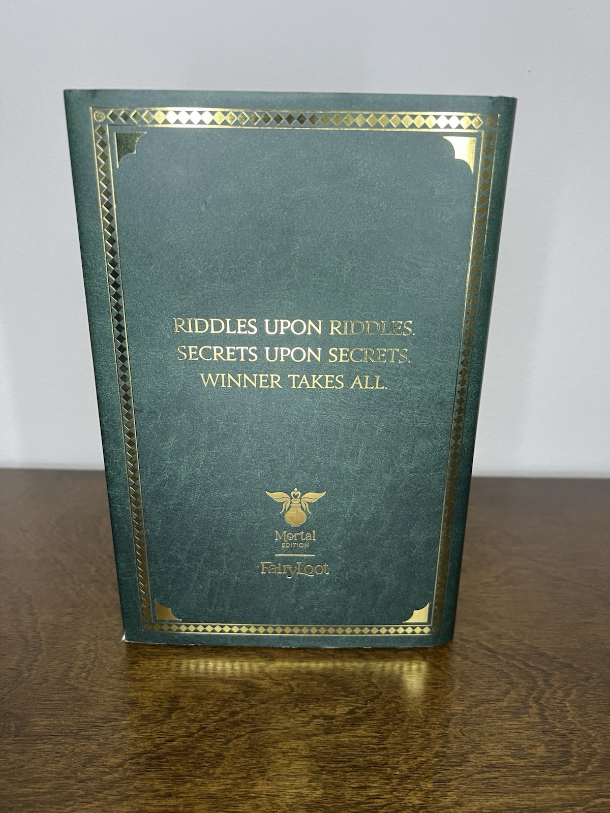 The Final Gambit Fairyloot Exclusive Edition *SIGNED*