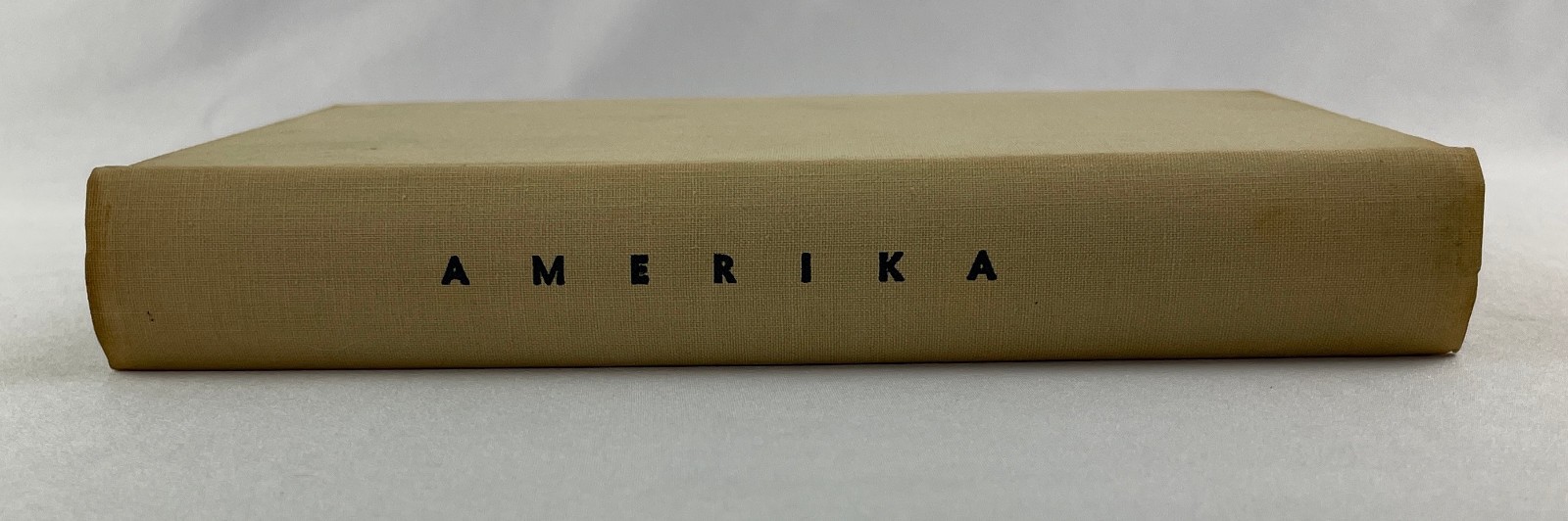 Amerika, Franz Kafka, 1946, Czech Literature, New Directions Edition, HCDJ