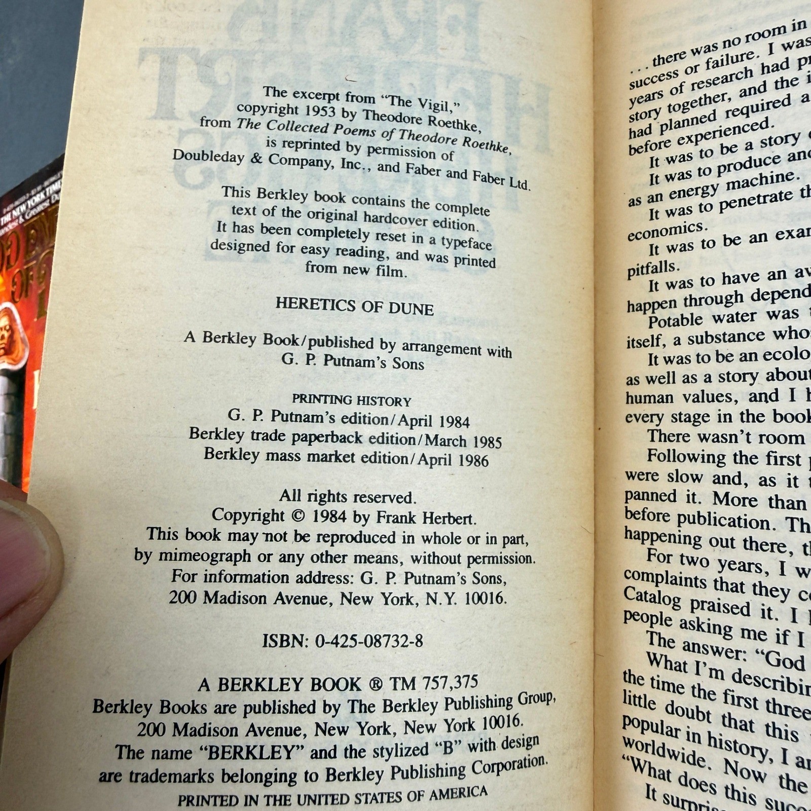 Frank Herbert God Emperor & Heretics of Dune Vintage Paper back 1984
