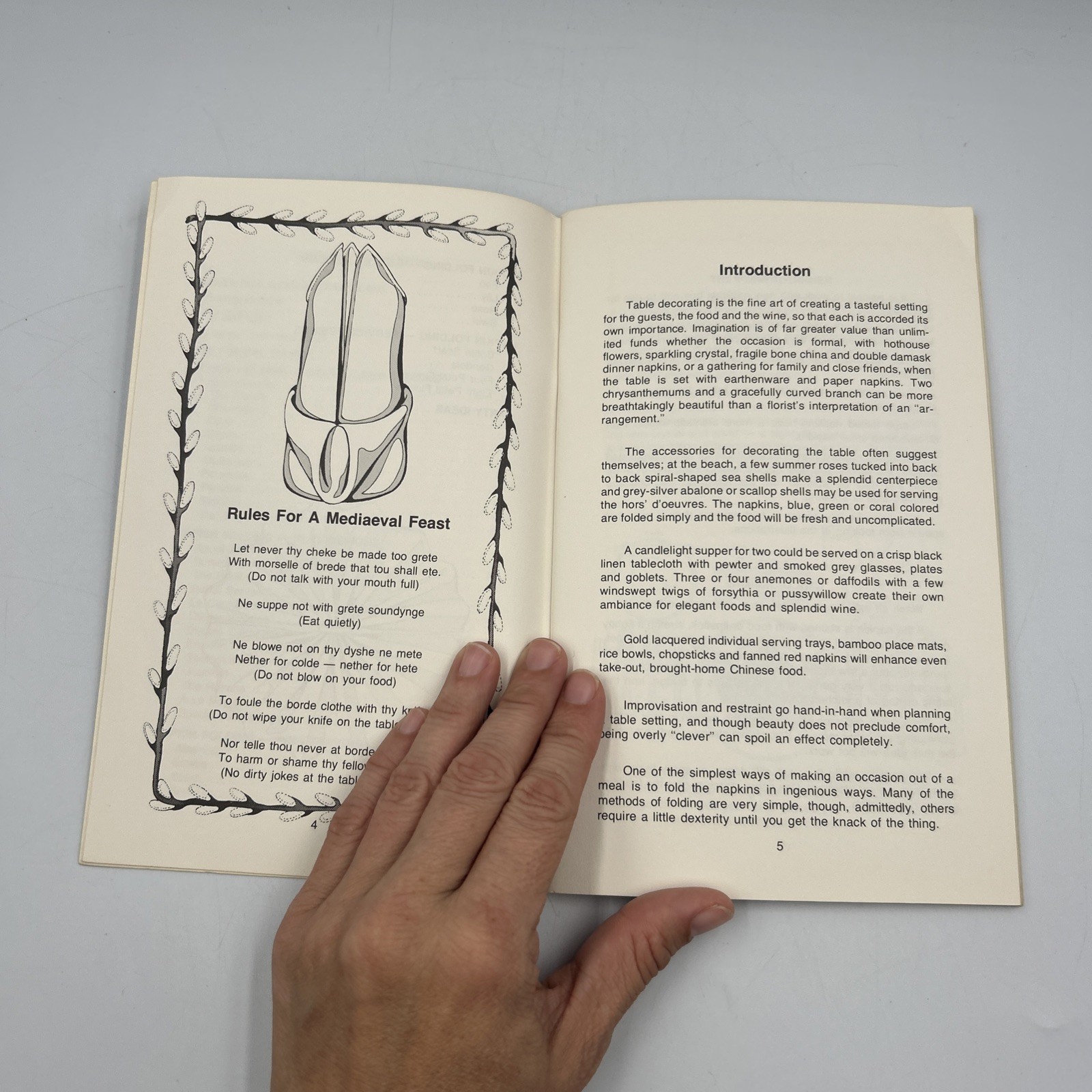 Vintage Napkin Folding Book Irena Chalmers Paperback Potpourri Press 1978