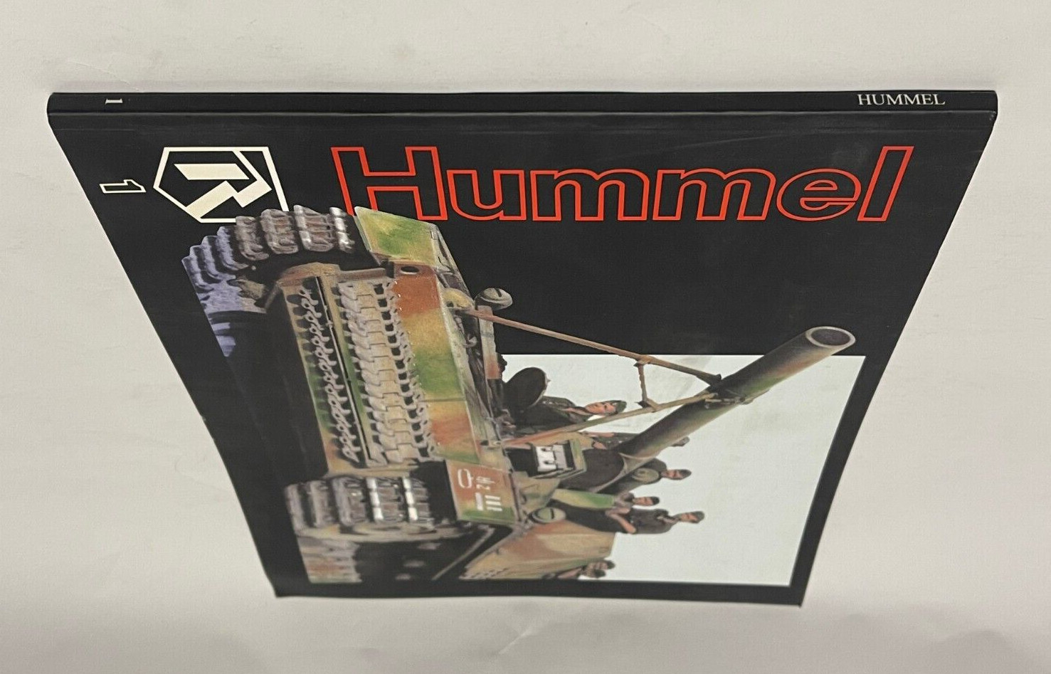 Hummel. 15 CM. s.F.H. 18/I(sf) “Hummel” 9Sd. Kfz. 1650. Volume 1.