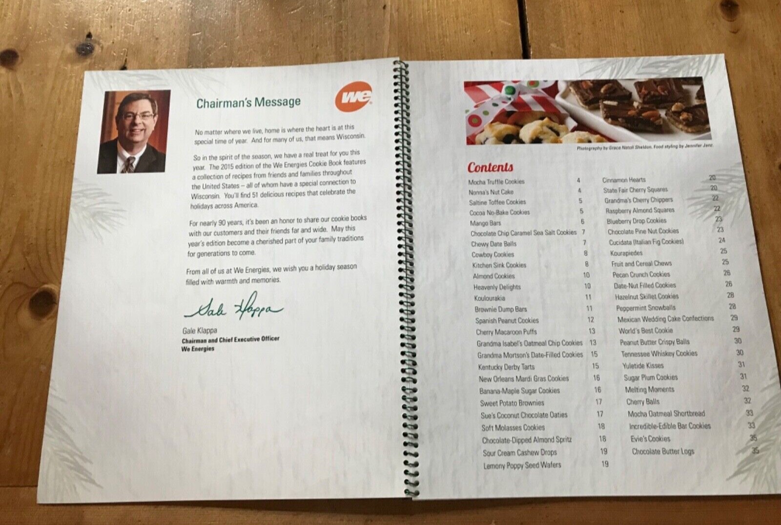 WE Energies Cookie Books 2014 Celebrate Chocolate & 2015 Holidays Across America