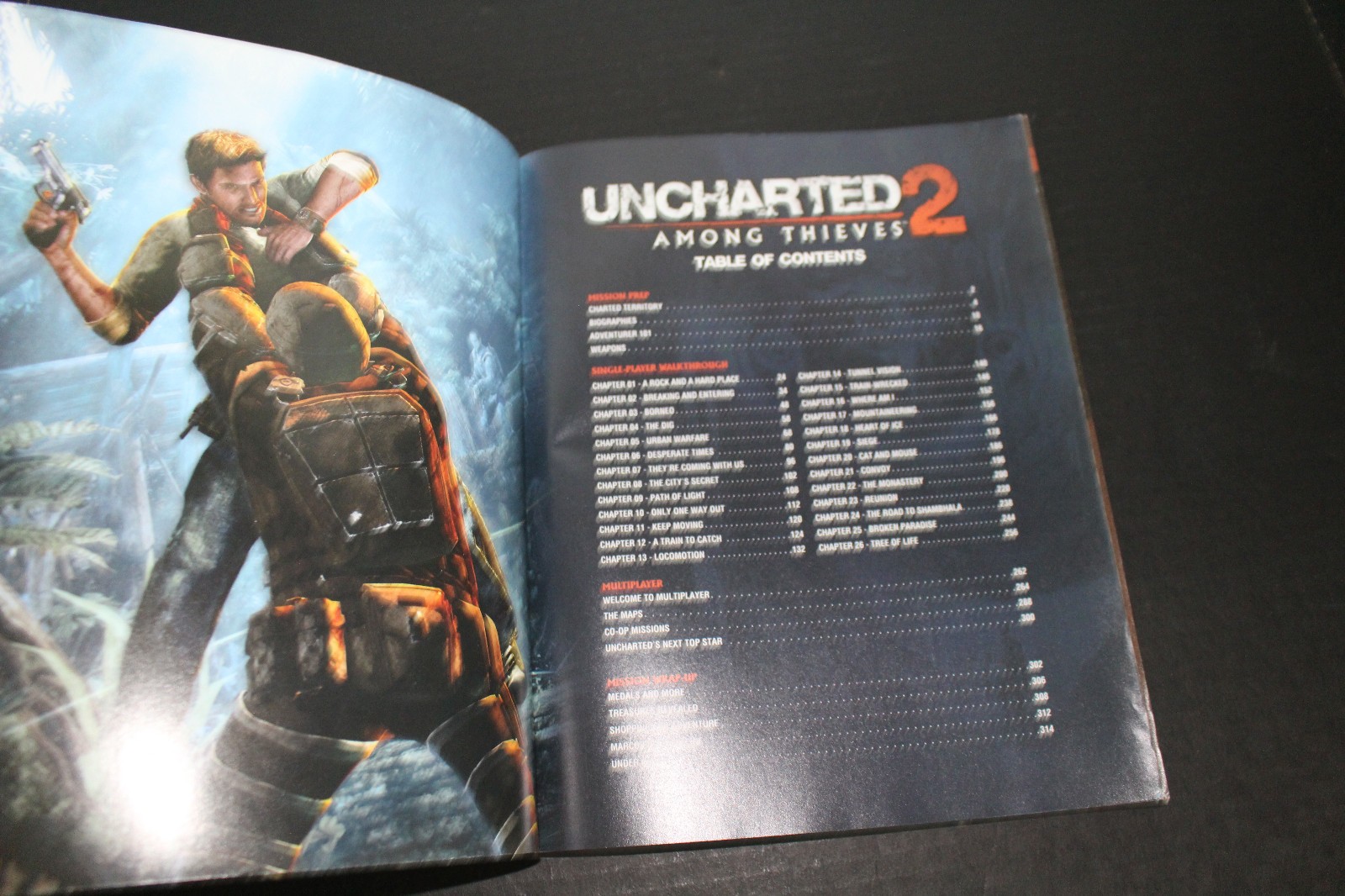 Bradygames Uncharted 2 Among Thieves Strategy Guide Signature Series Awesome !!
