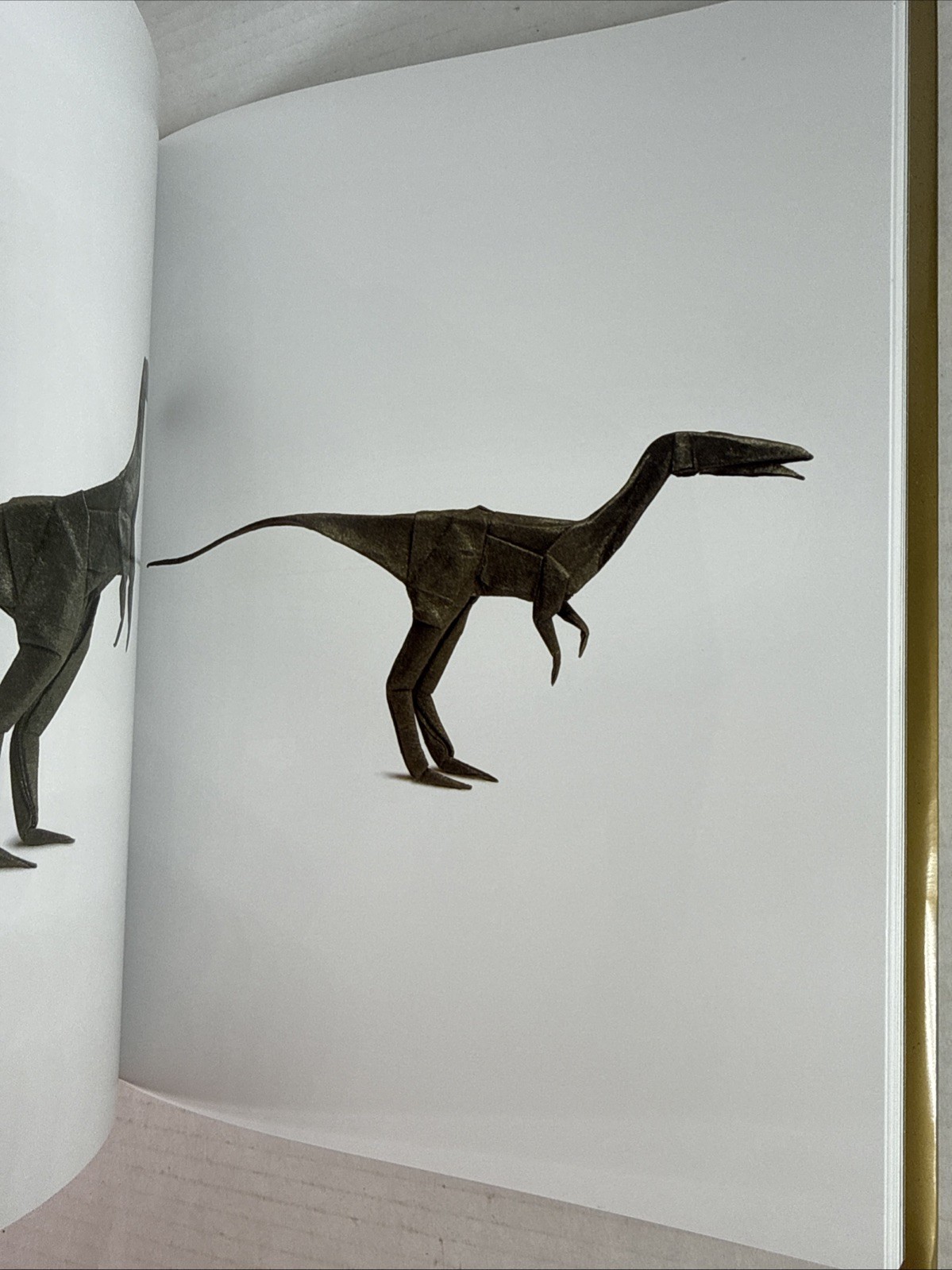 ORIGAMI MASTERWORKS 2003 MINGEI INT MUSEUM, 159 PAGES BEAUTIFUL PIECES, ￼￼￼