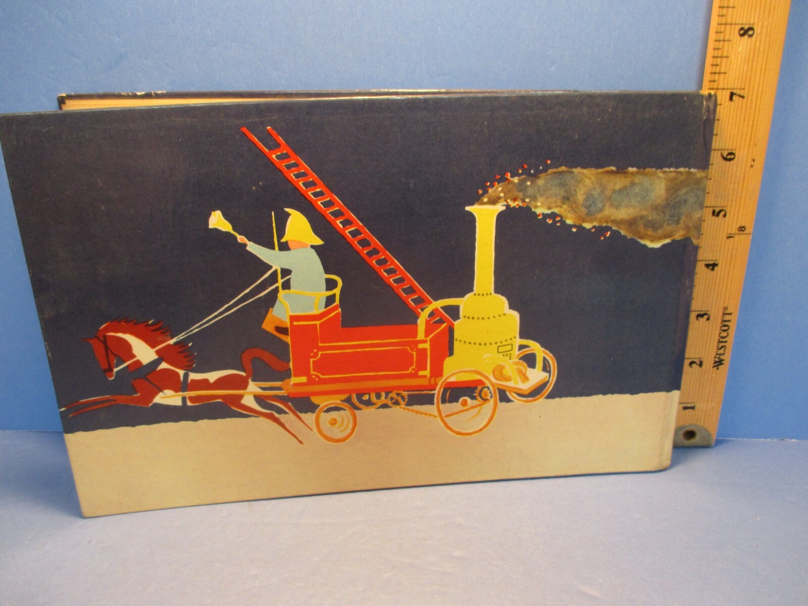 children’s picture book LA PETITE POMPE A INCENDIE by GRAHAM GREENE French 1954