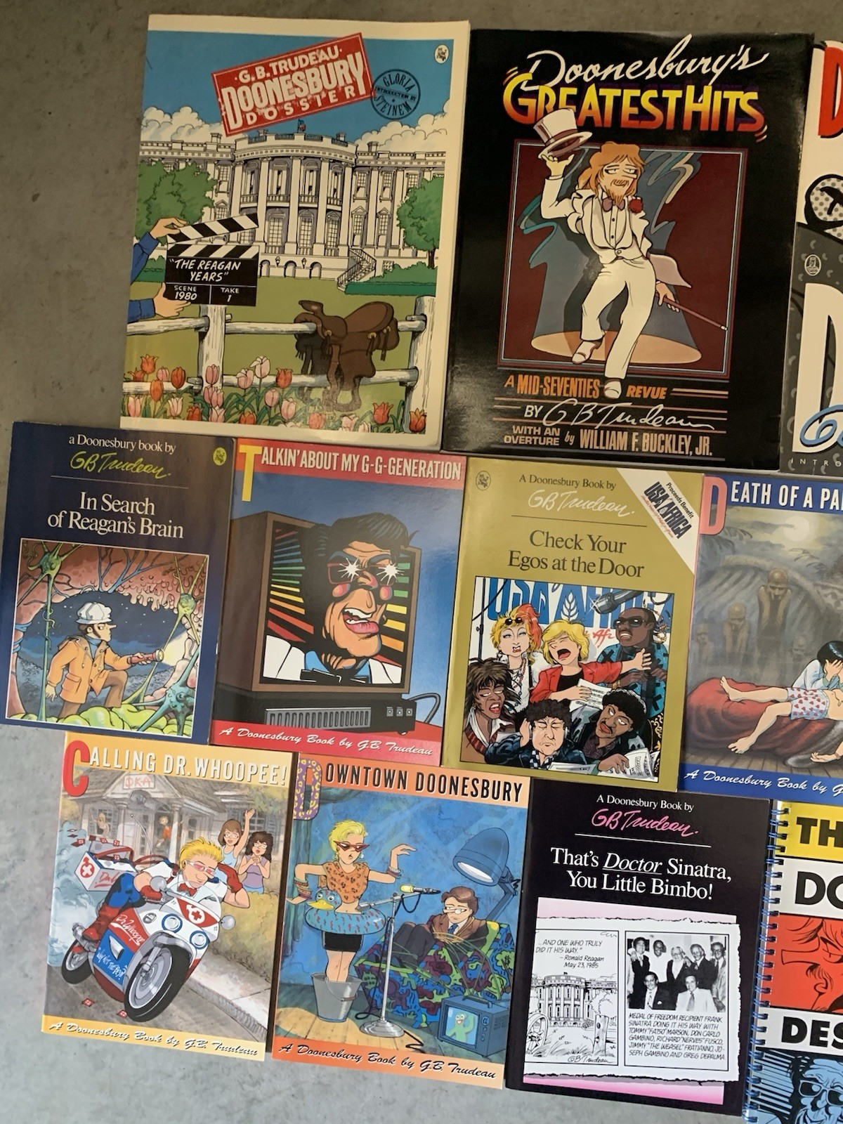 12 Vintage Doonesbury Books Lot G.B. Trudeau Reagan Years Desk Diary 1989