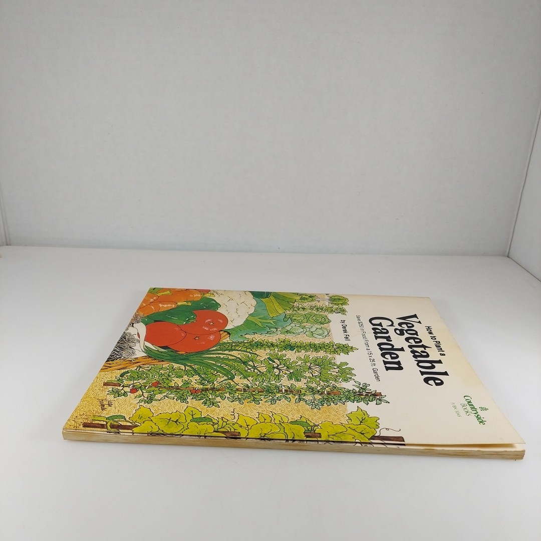 How To Plant A Vegetable Garden Derek Fell Countryside Books 1975 Illustrated PB