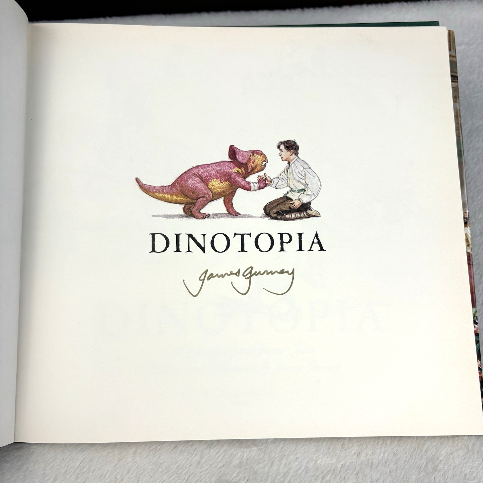 SIGNED! 1992 First Edition Dinotopia: A Land Apart from Time James Gurney Book