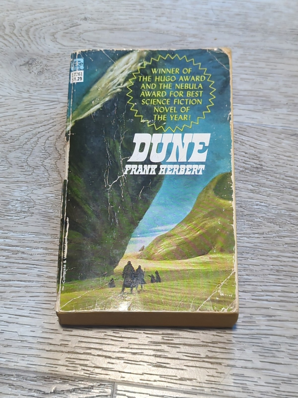 Dune by Frank Herbert. 1965 Ace 17261 $1.25 1st paperback edition. Scifi Classic
