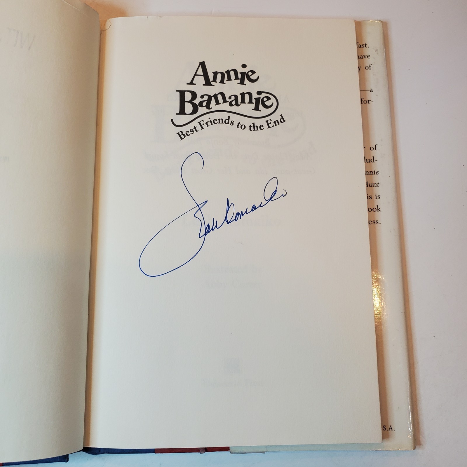 SIGNED Annie Bananie HC Leah Komaiko Best Friends To The End Abby Carter Library