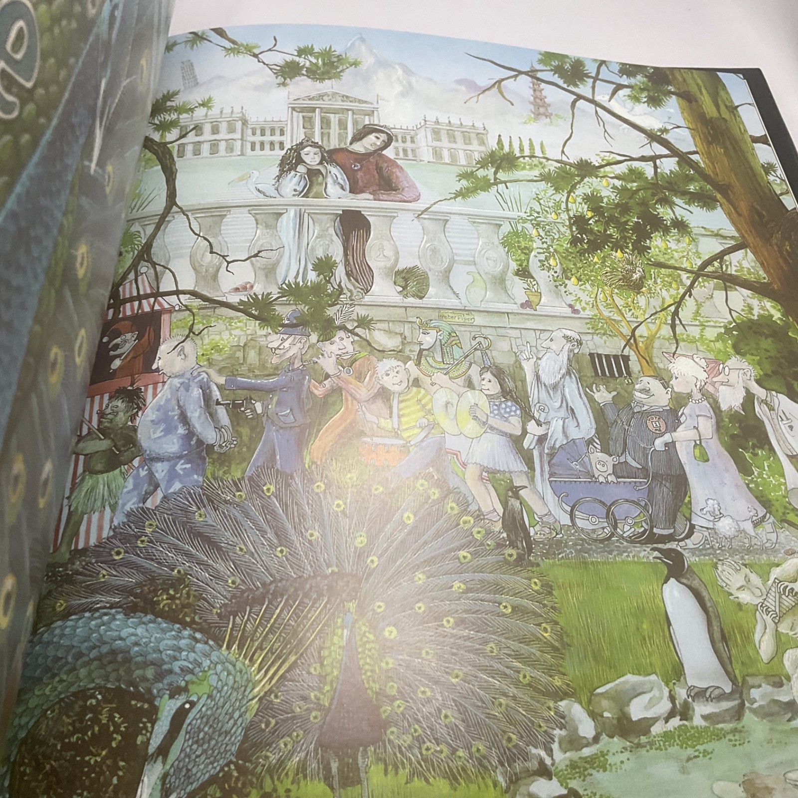 Graeme Base Animalia HC Illustrated Picture Book, Fast Ship!!!.