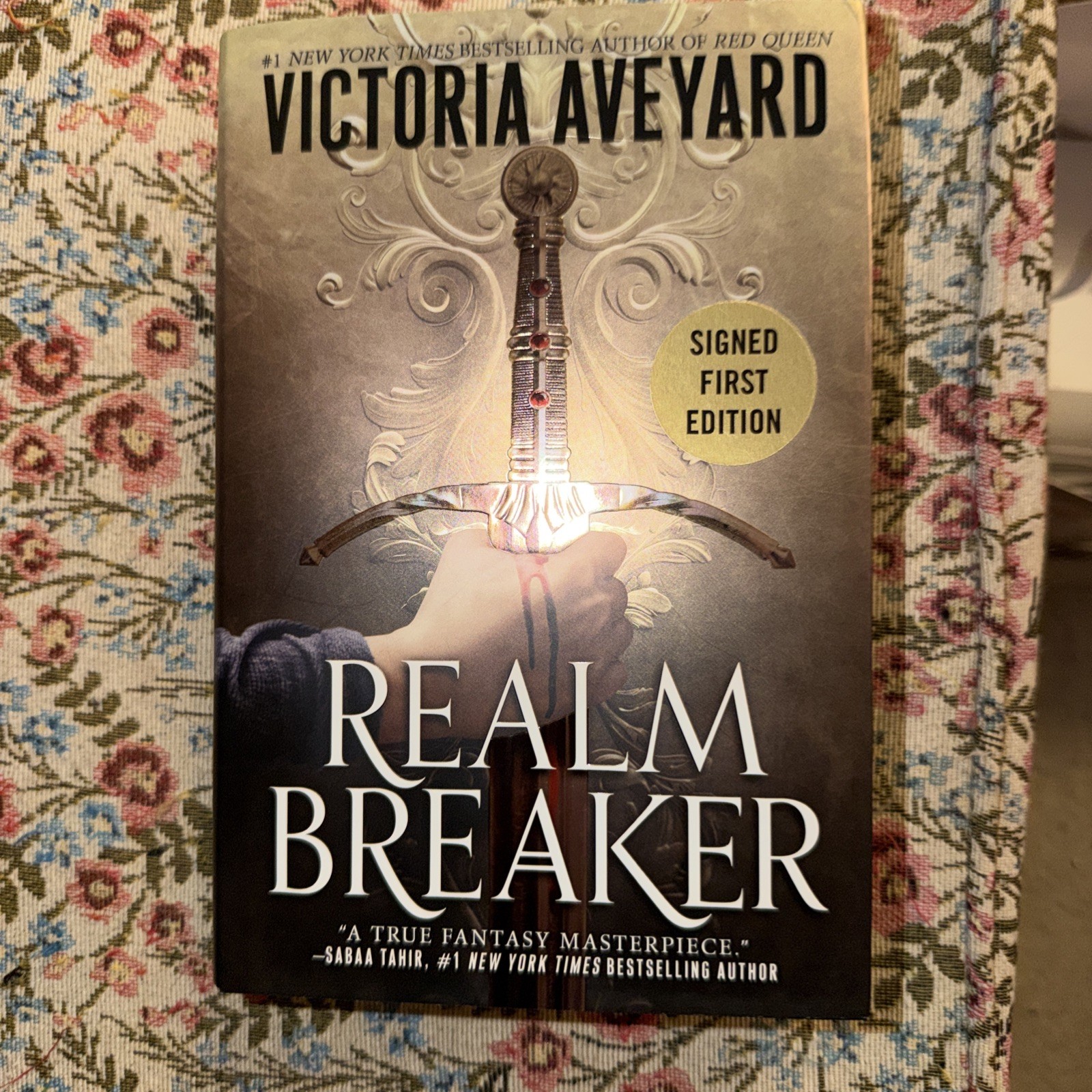 *SIGNED* Realm Breaker – First 1st Edition – 1st Print – Victoria Aveyard Spec