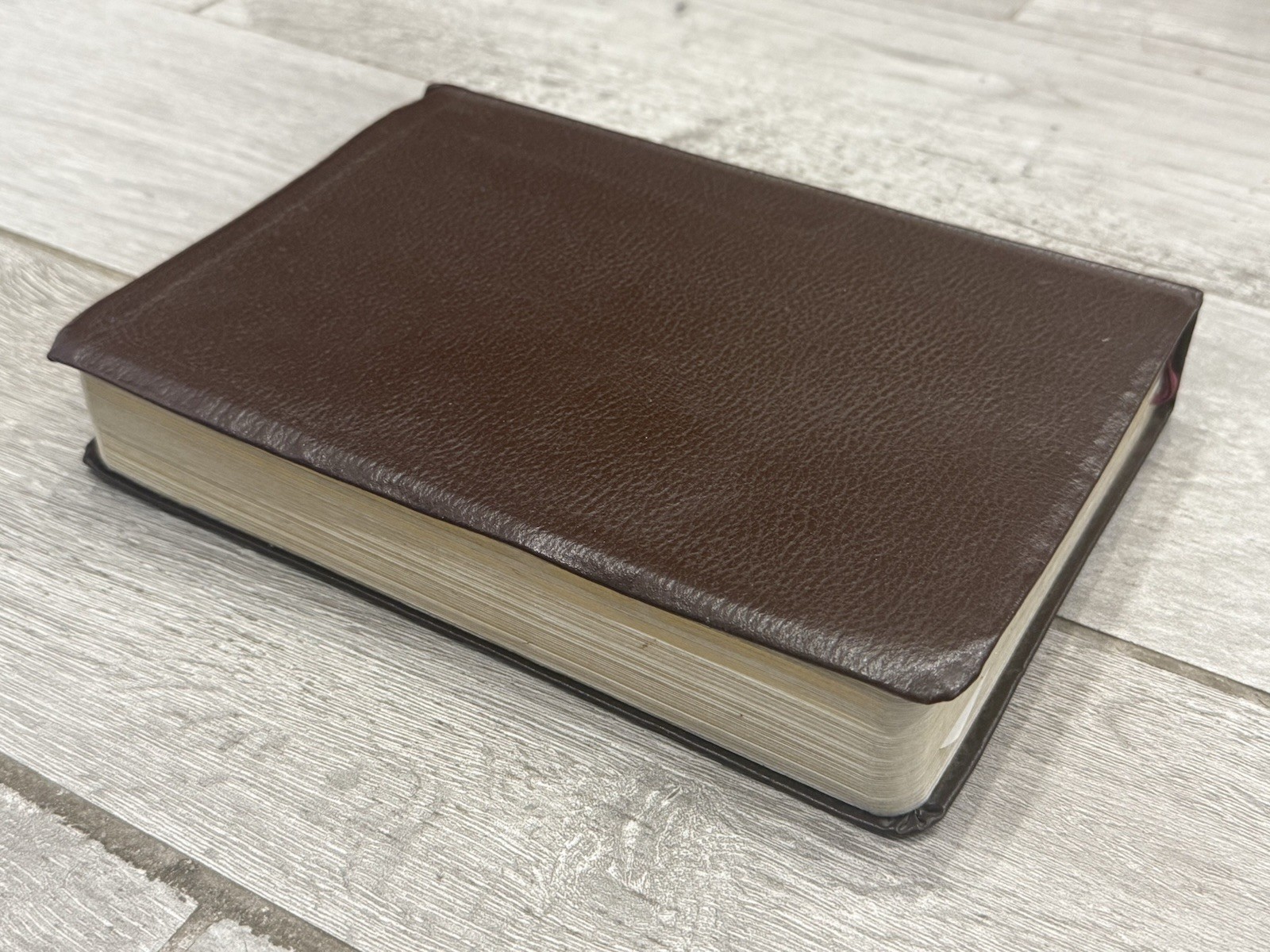 ✝️ The Word For Today Bible Chuck Smith Calvary Chapel Genuine Brown Leather