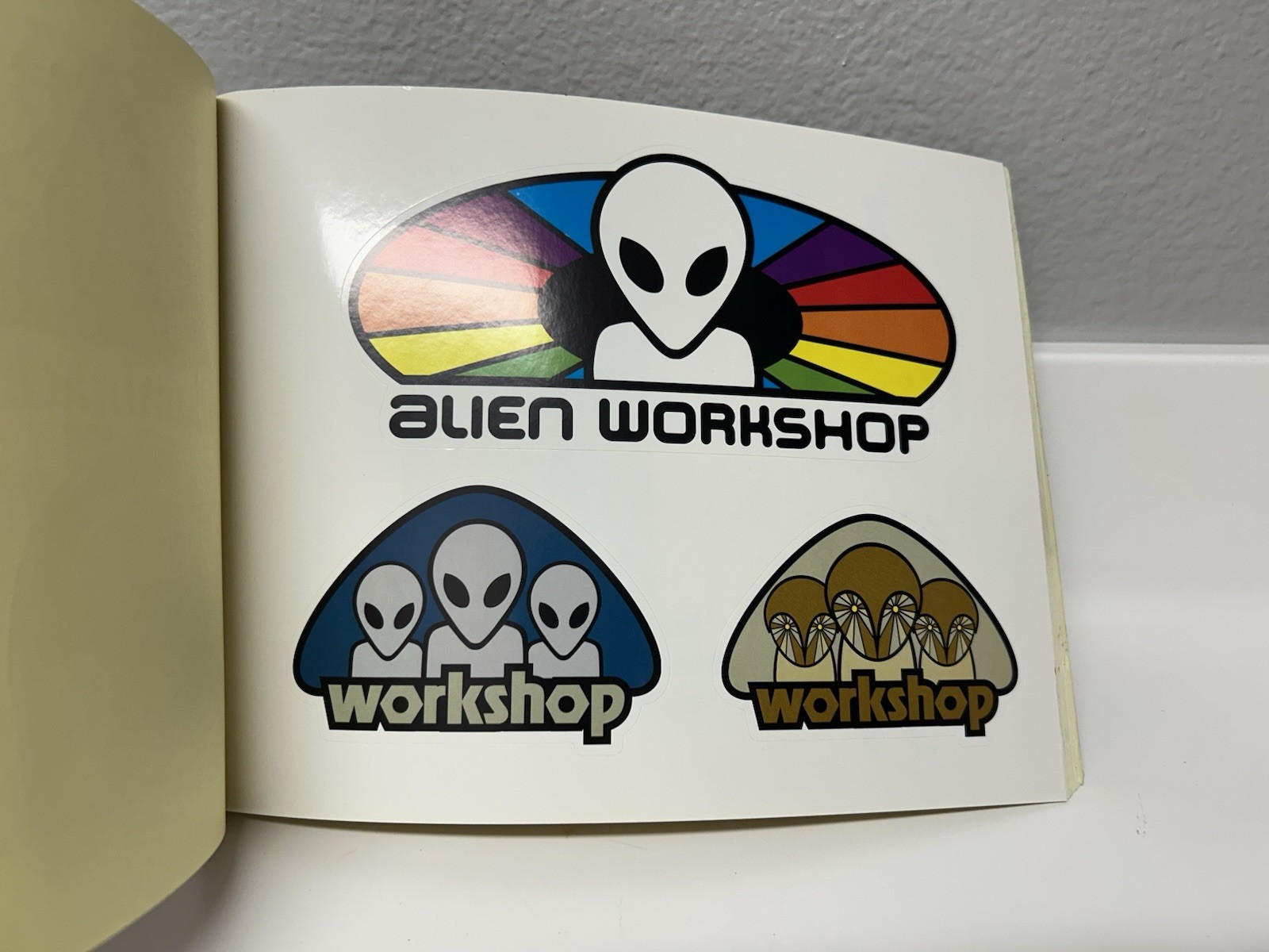 Stickerbomb Skateboard: 150 Classic Skateboard Stickers Studio Pre-owned