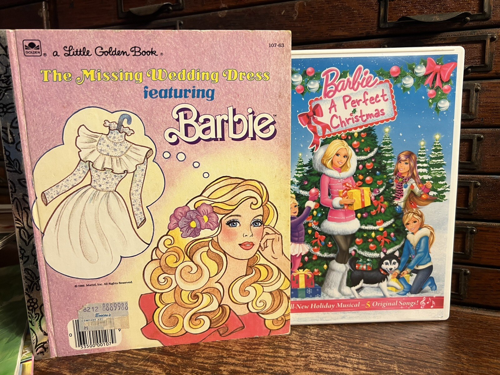 Lot of 19 Barbie: 18 Books, Xmas DVD; Step Reading 2 3; Golden; Fashion, Puppies
