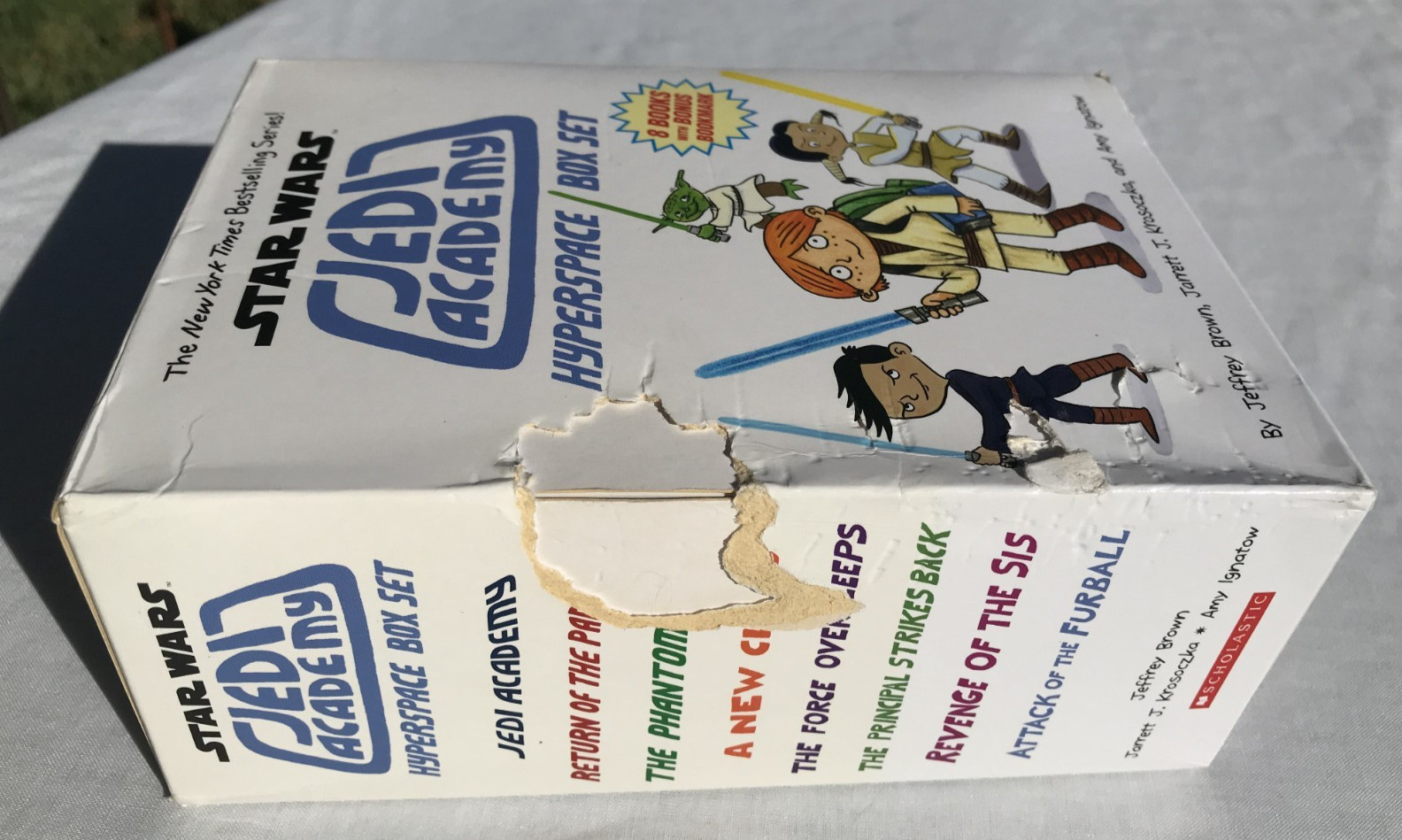 Star Wars Jedi Academy Hyperspace 8 Paperback Book Set (box torn, books ok)